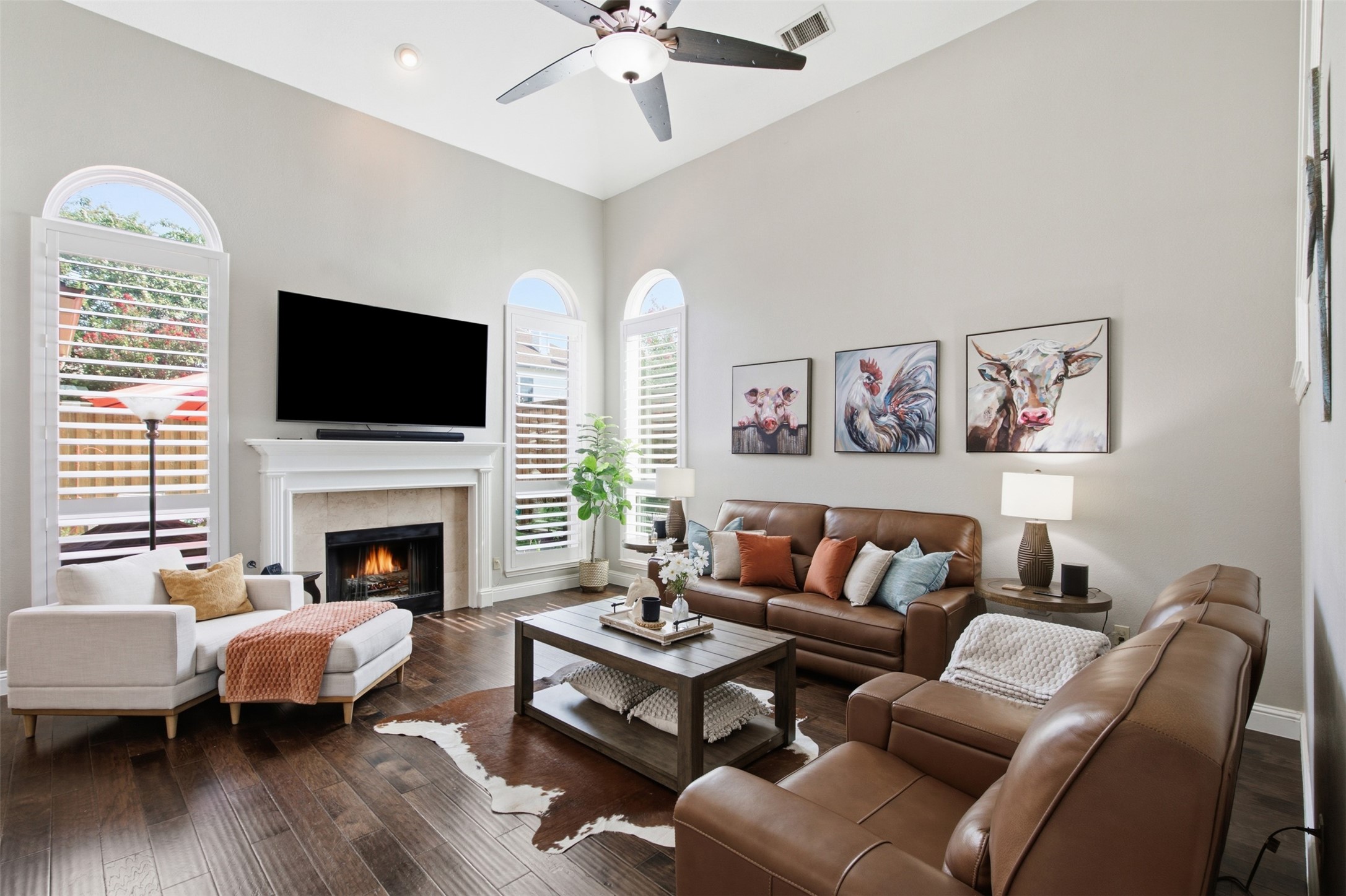 1716 Marian Lane