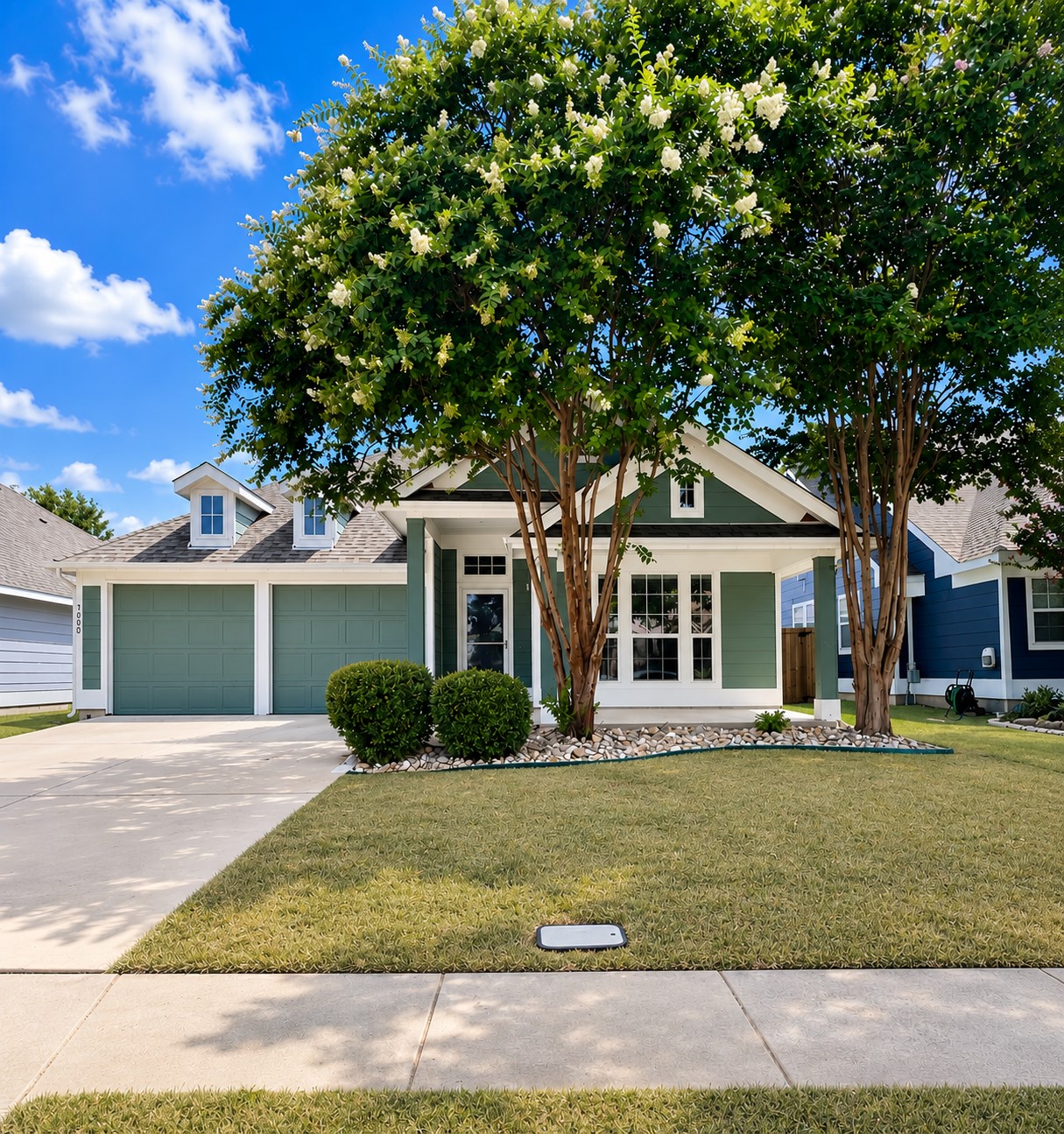 9809 Hedge Bell Drive