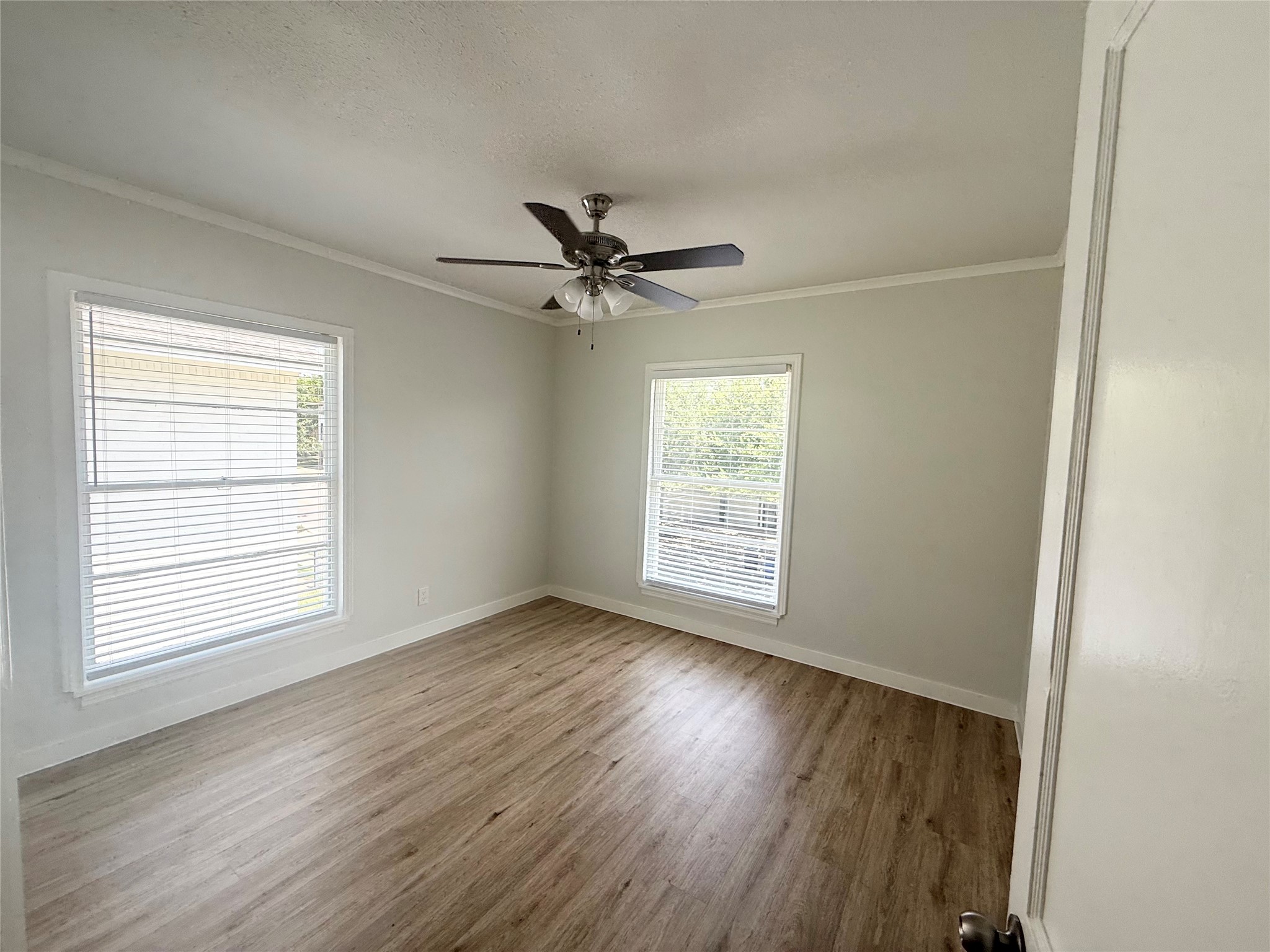 4101 Douglas Avenue 204