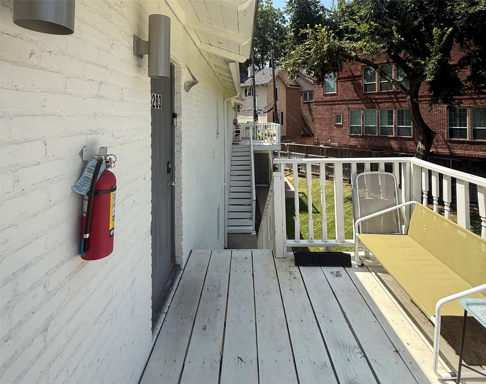 4101 Douglas Avenue 204