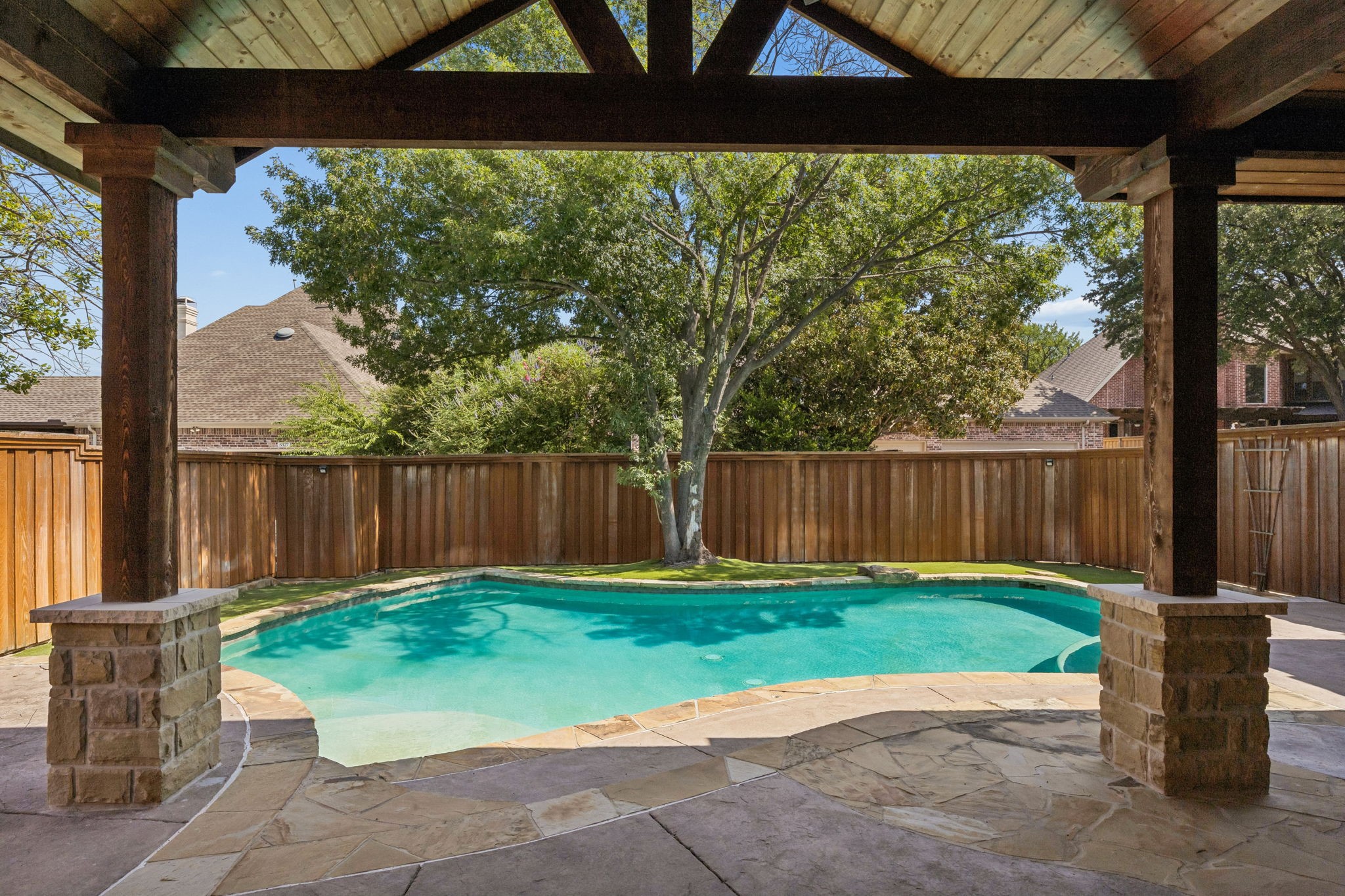 5342 Moss Glen Drive