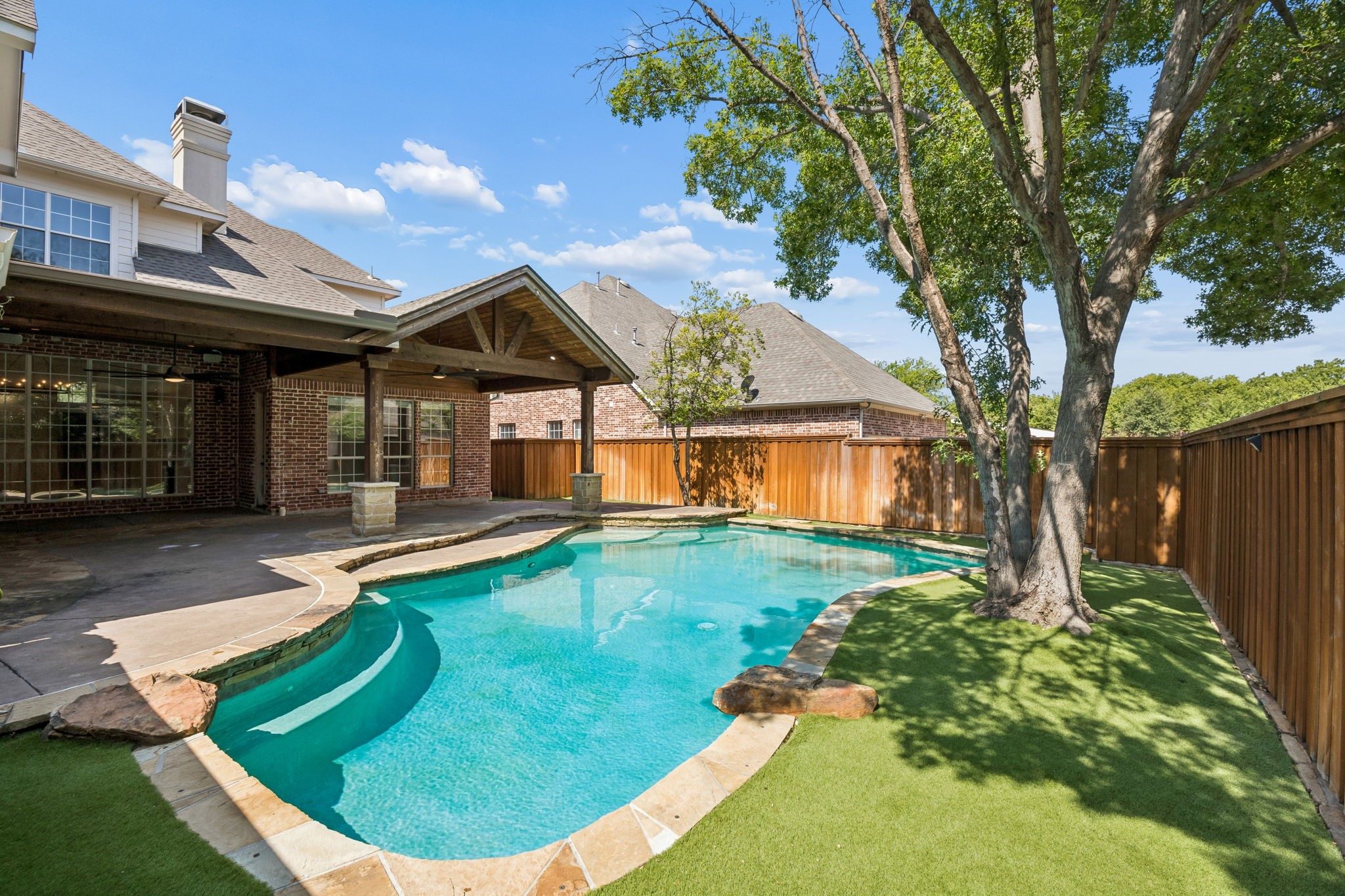 5342 Moss Glen Drive