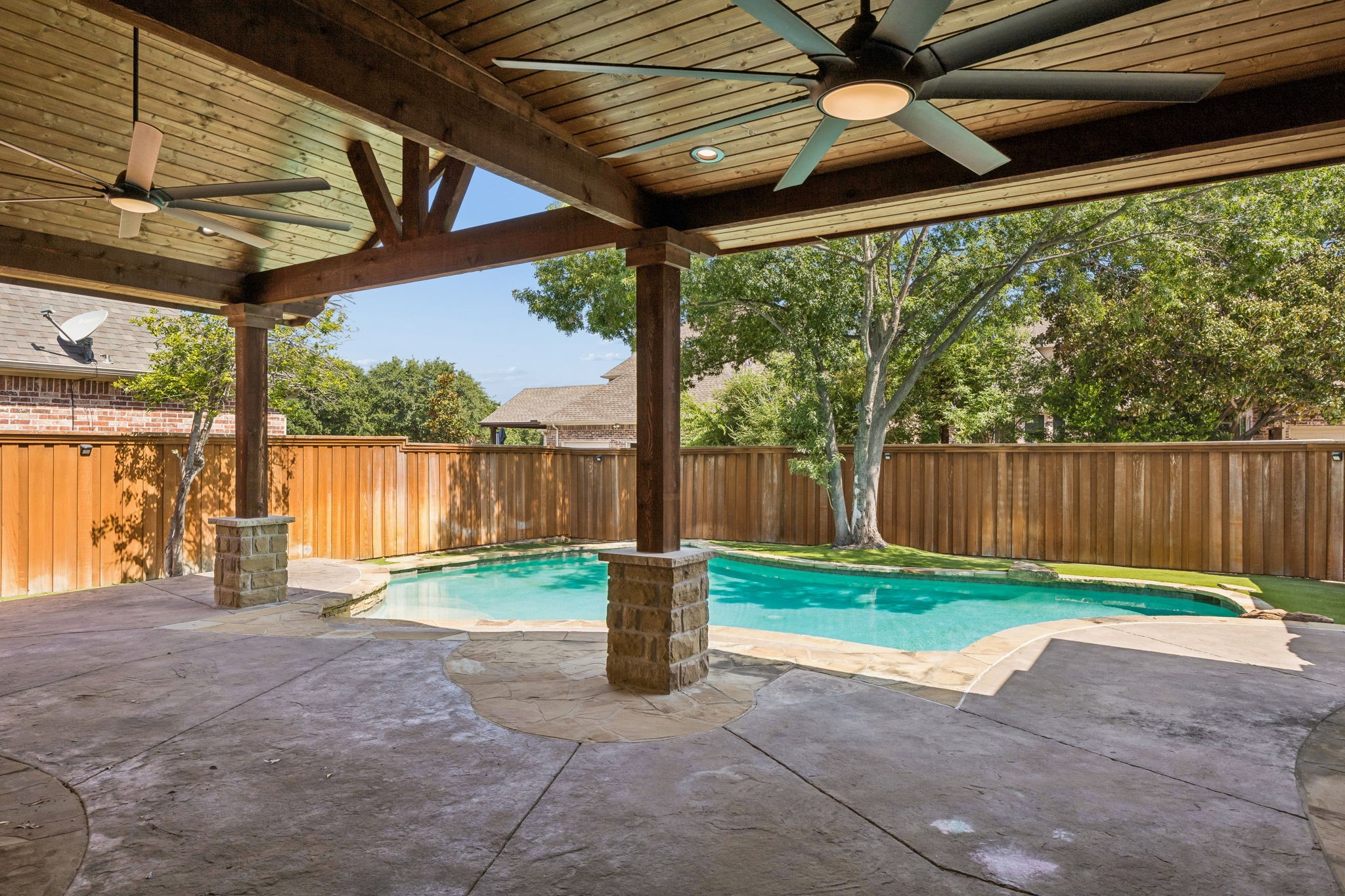 5342 Moss Glen Drive