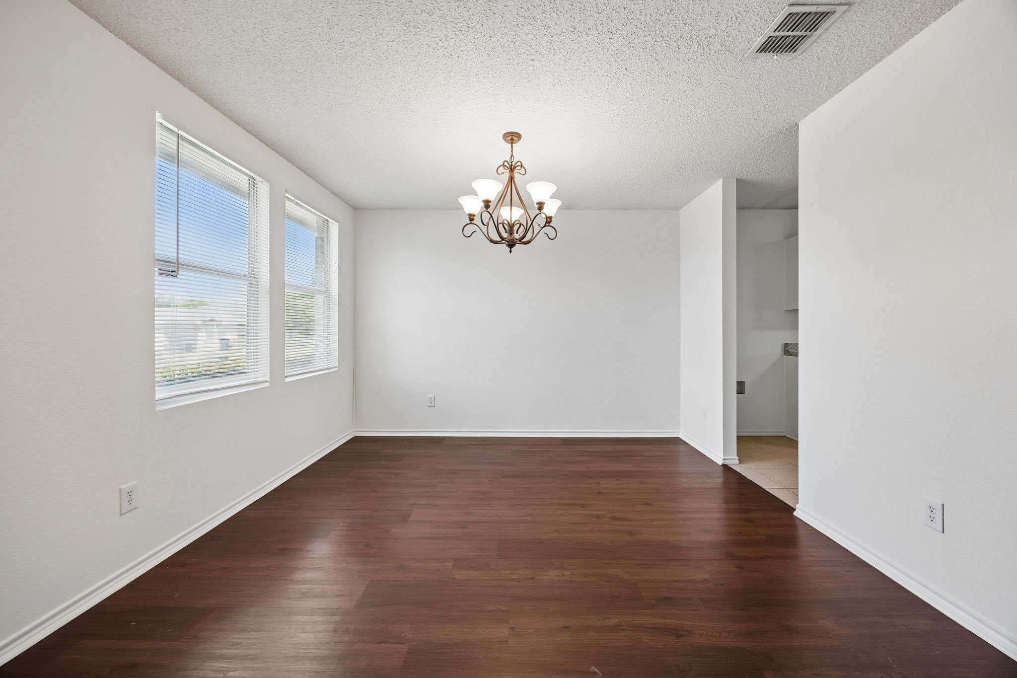1412 Sunflower Court
