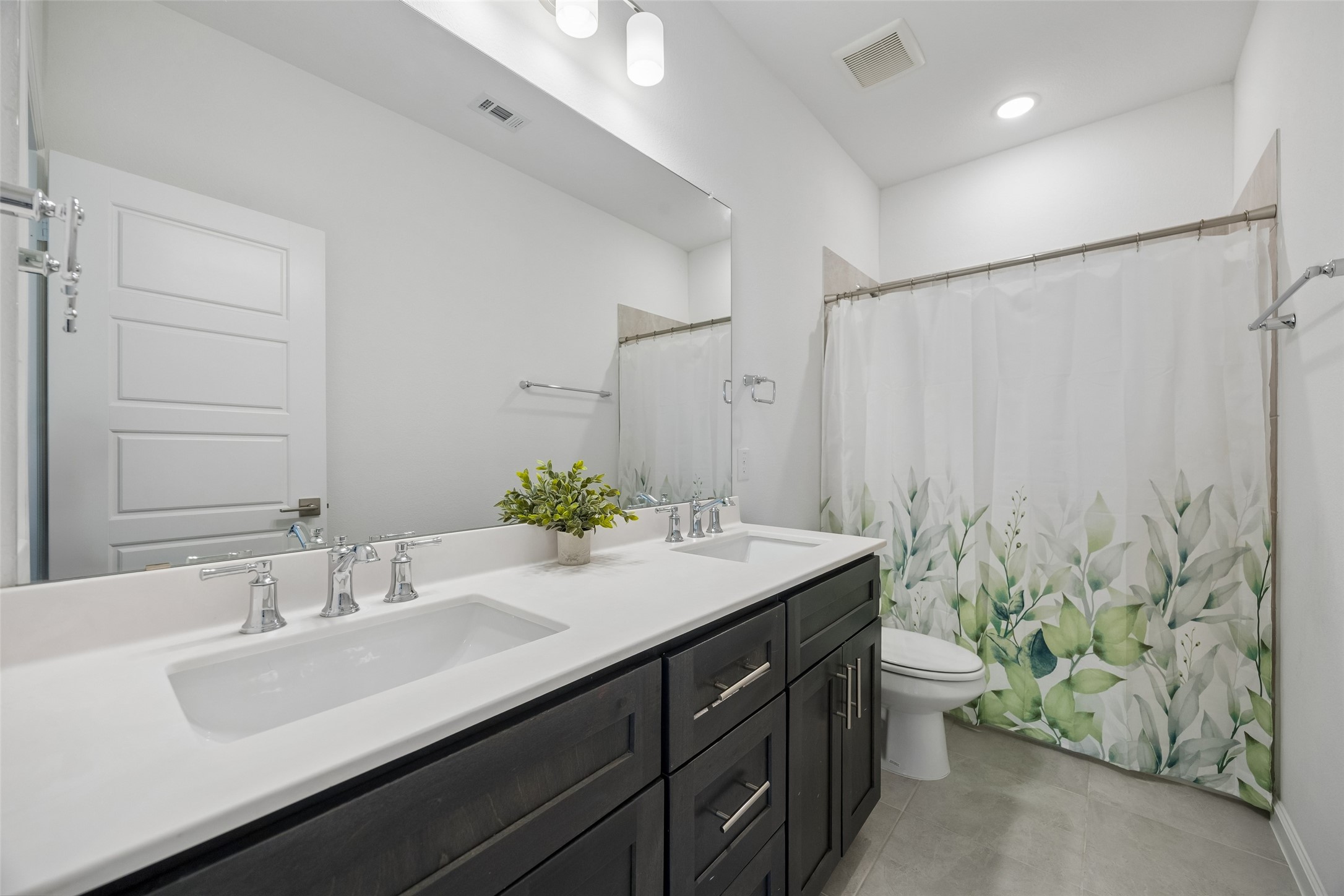 621 Hummingbird Drive