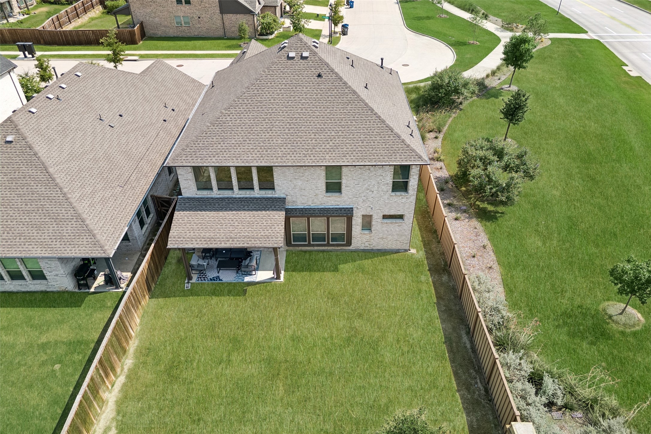 621 Hummingbird Drive
