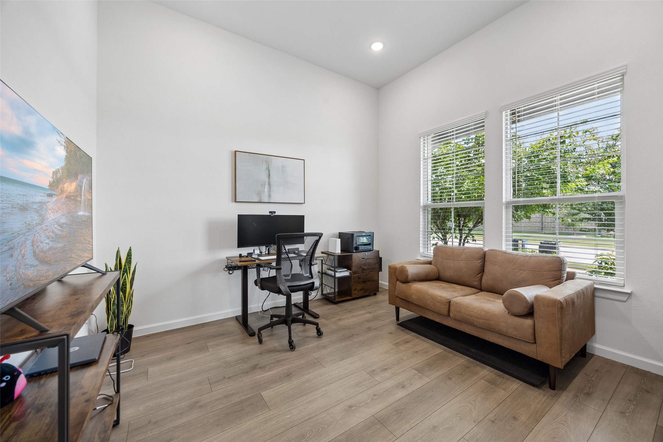 621 Hummingbird Drive