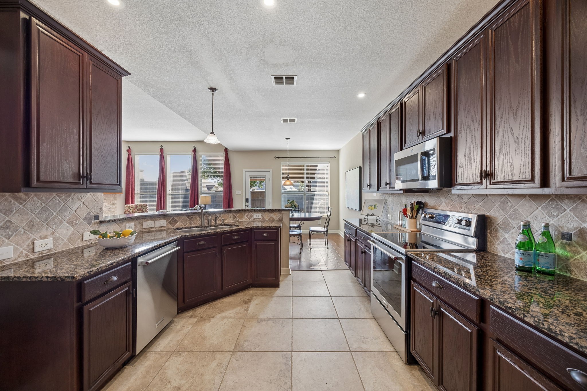 3413 Sugar Pine Drive