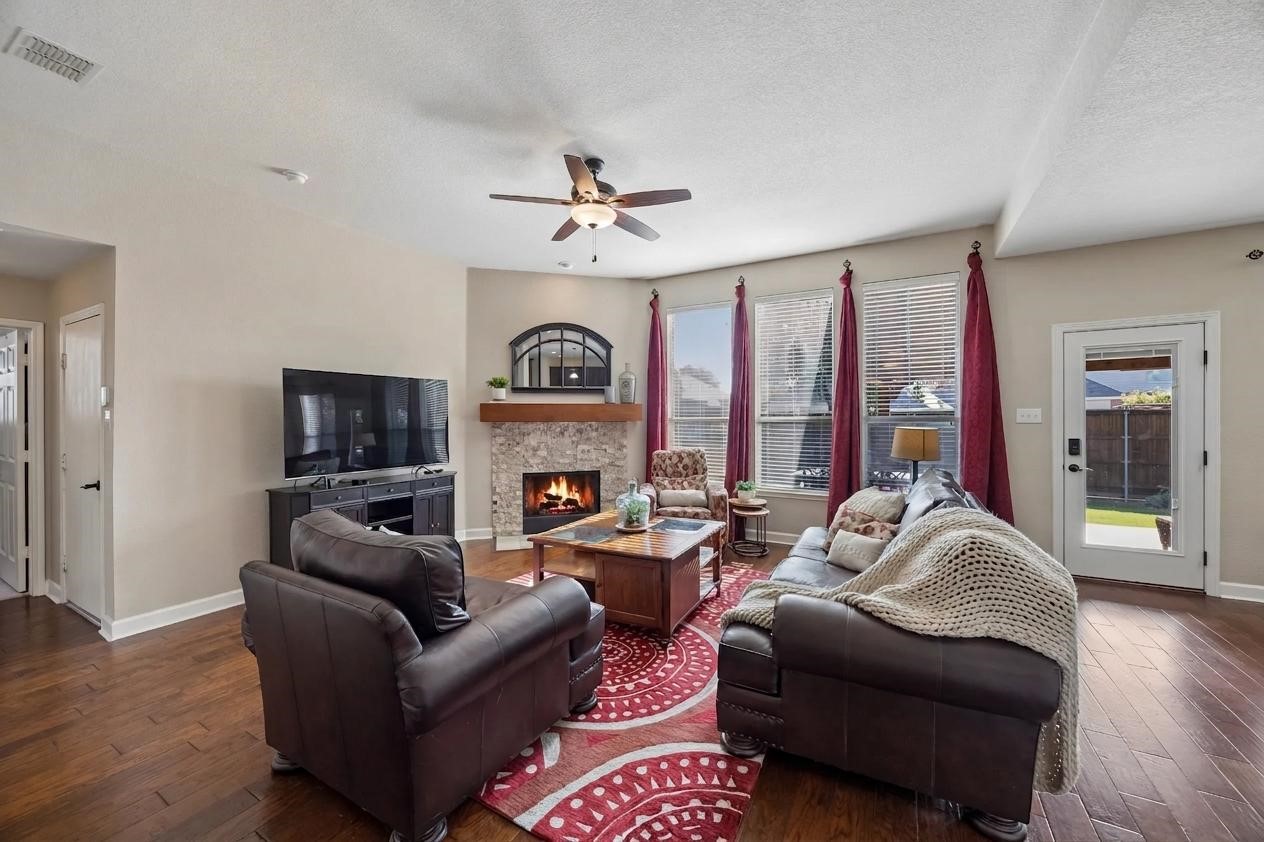 3413 Sugar Pine Drive