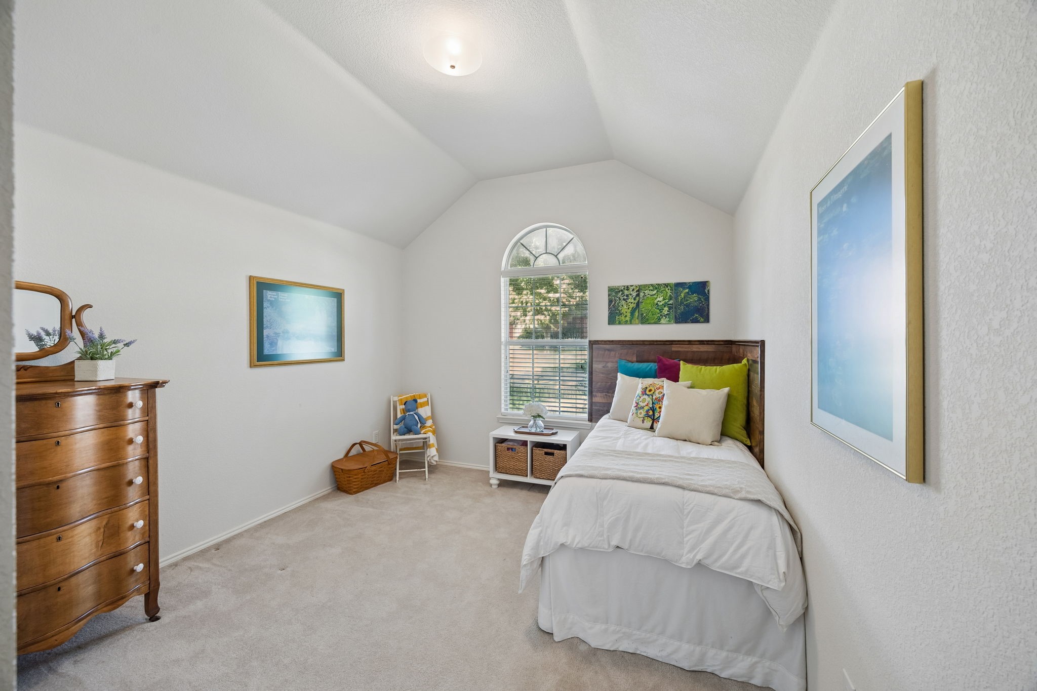 3413 Sugar Pine Drive