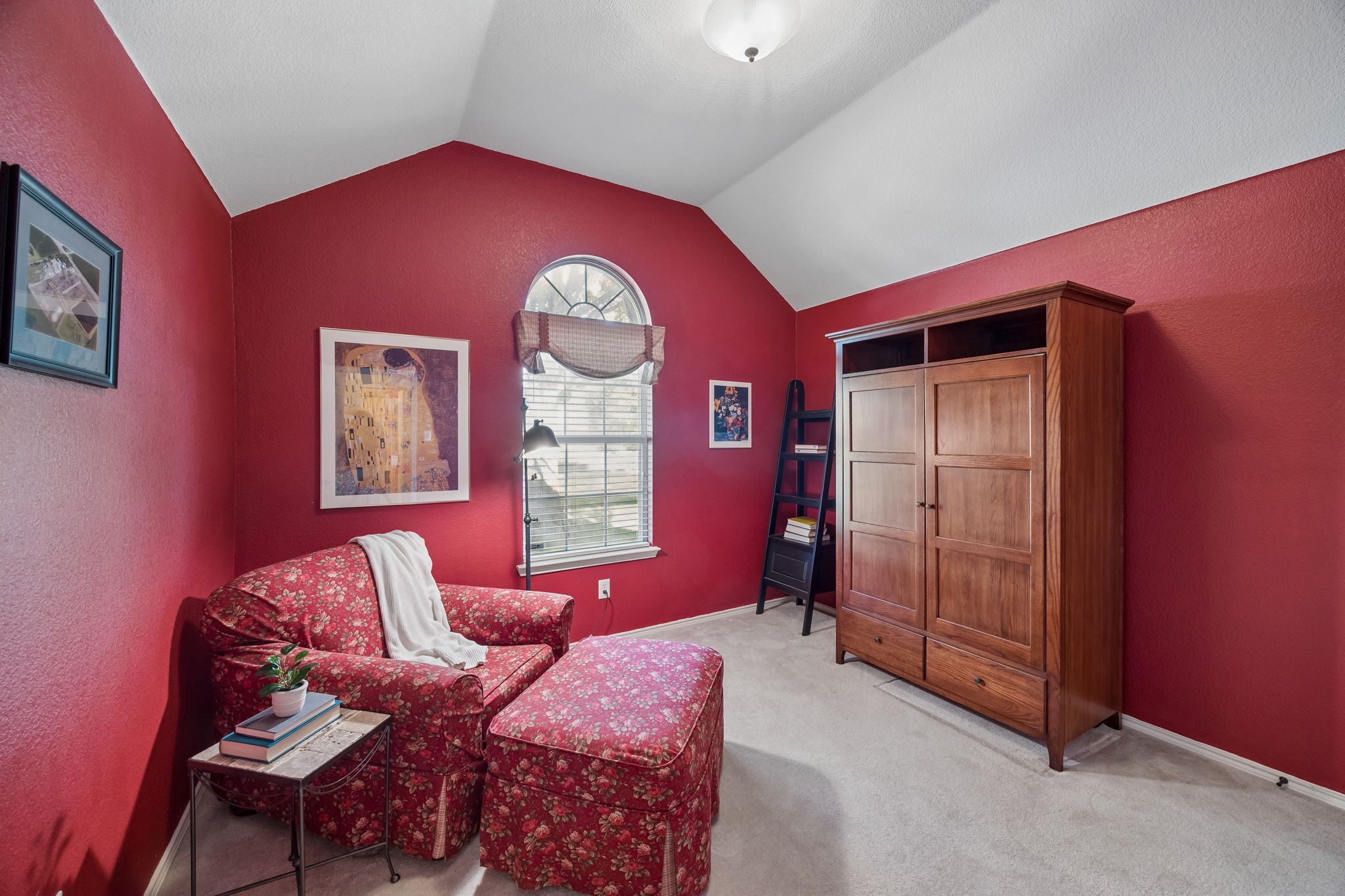 3413 Sugar Pine Drive