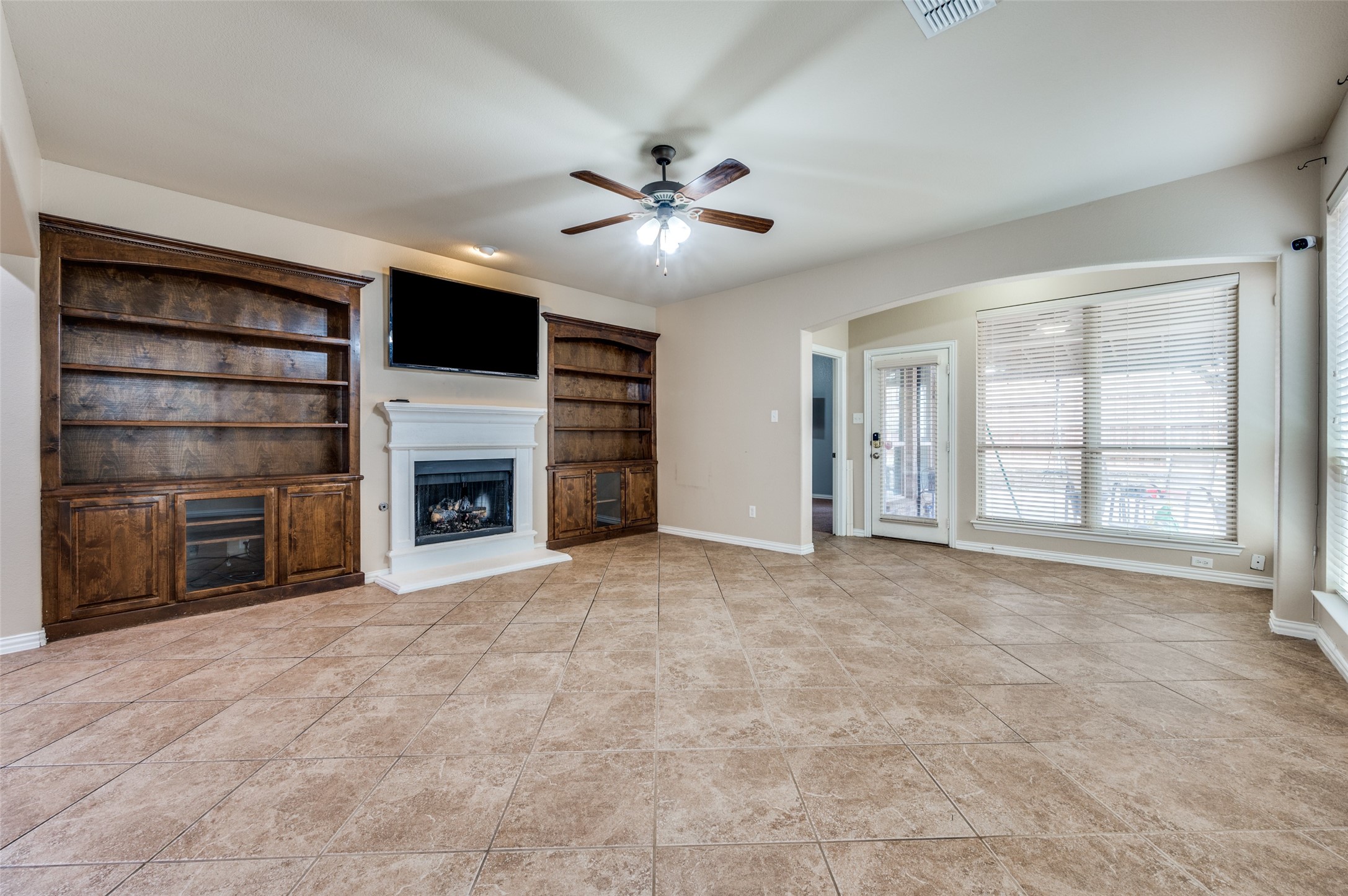 10632 Bolivar Drive