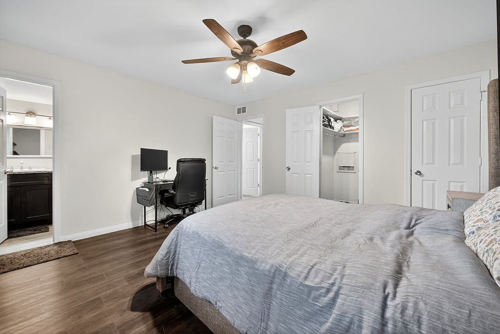 3609 Parkridge Drive 204