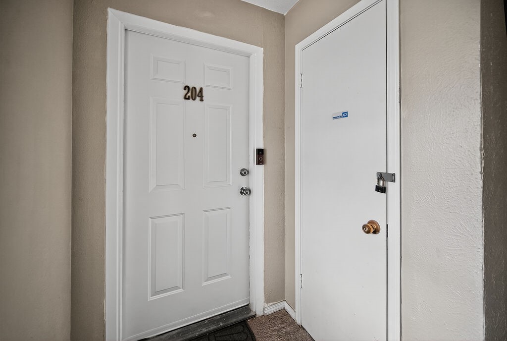 3609 Parkridge Drive 204