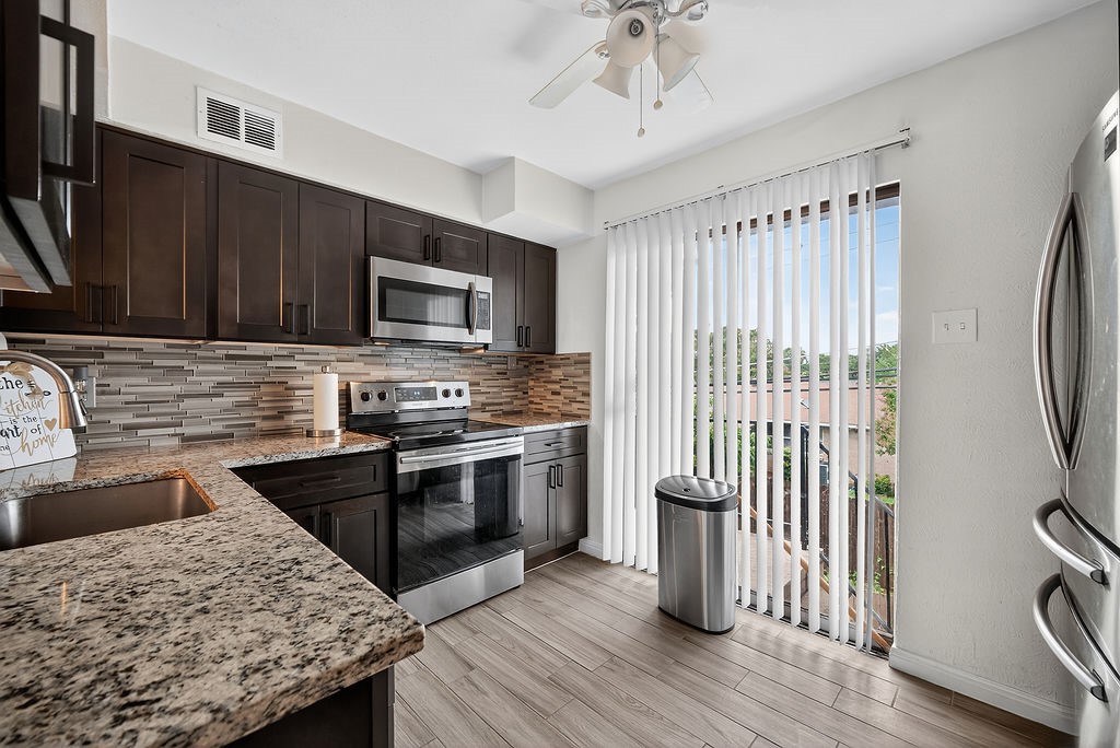 3609 Parkridge Drive 204