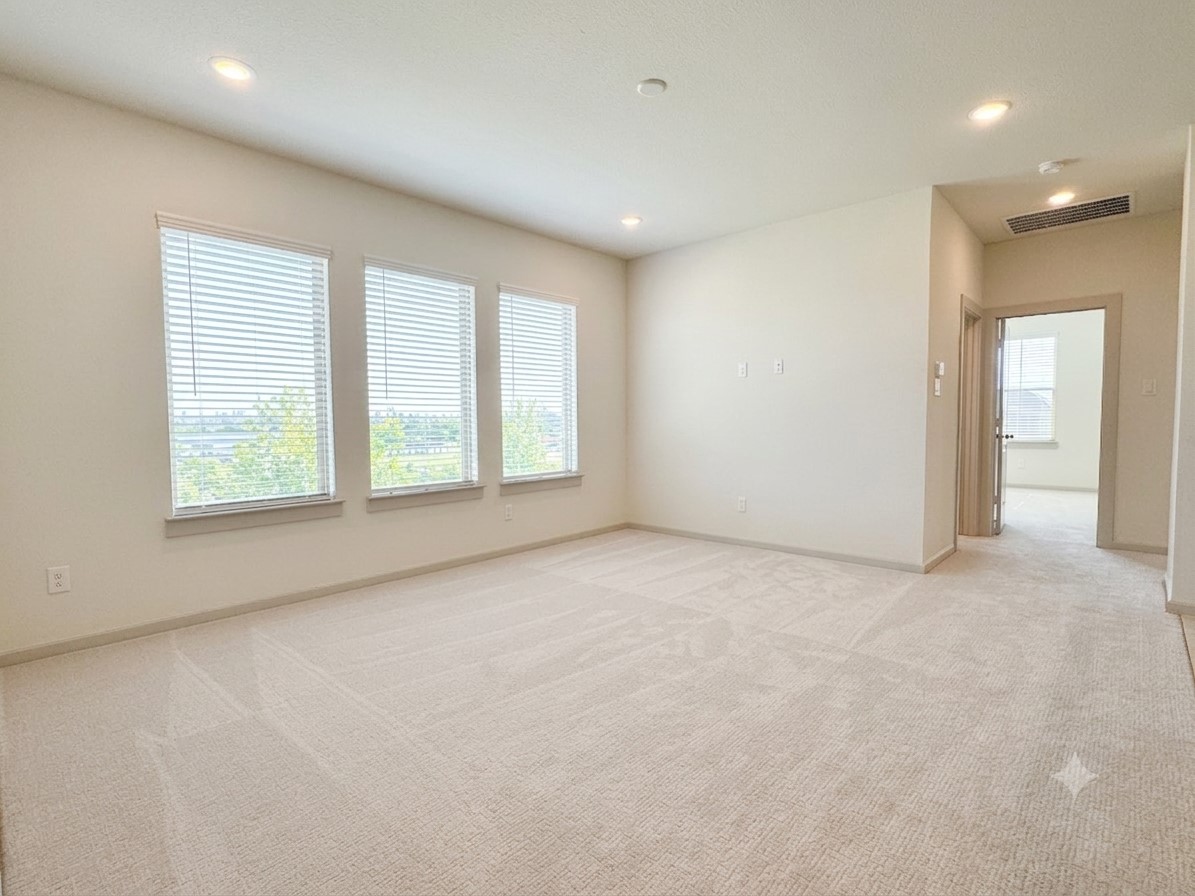 15763 Shaded Mews Road