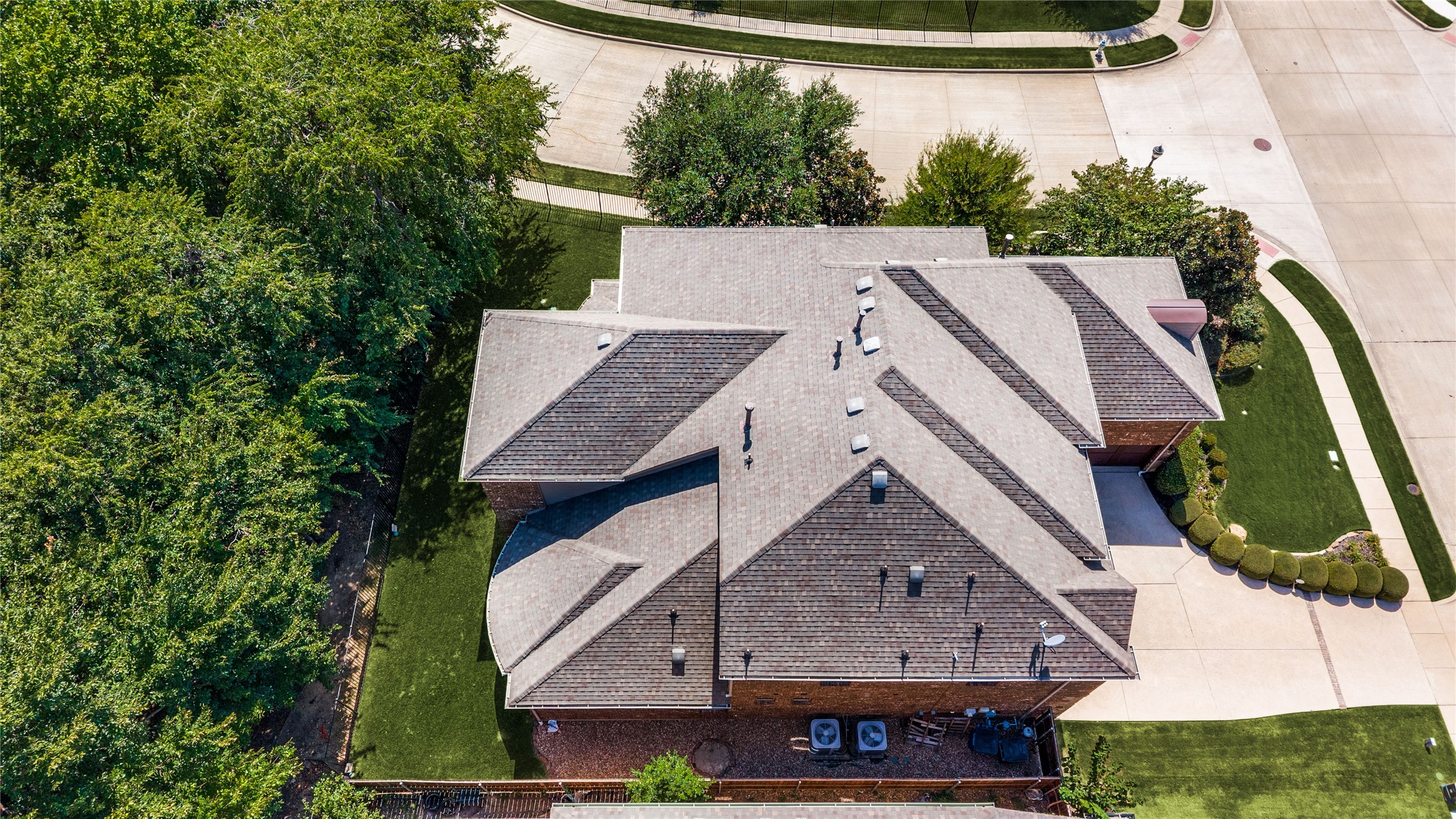 1609 Alamosa Drive