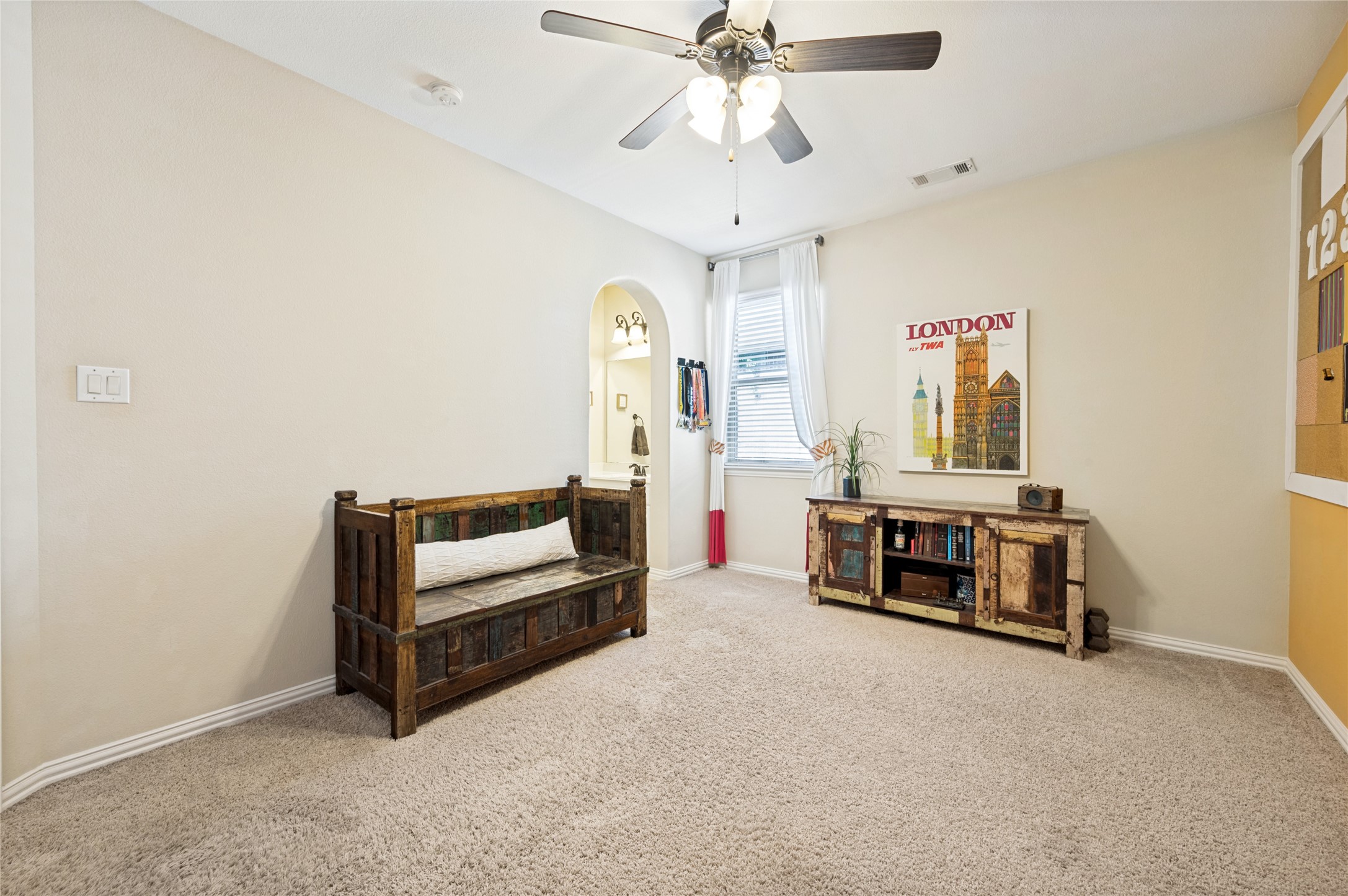 1609 Alamosa Drive