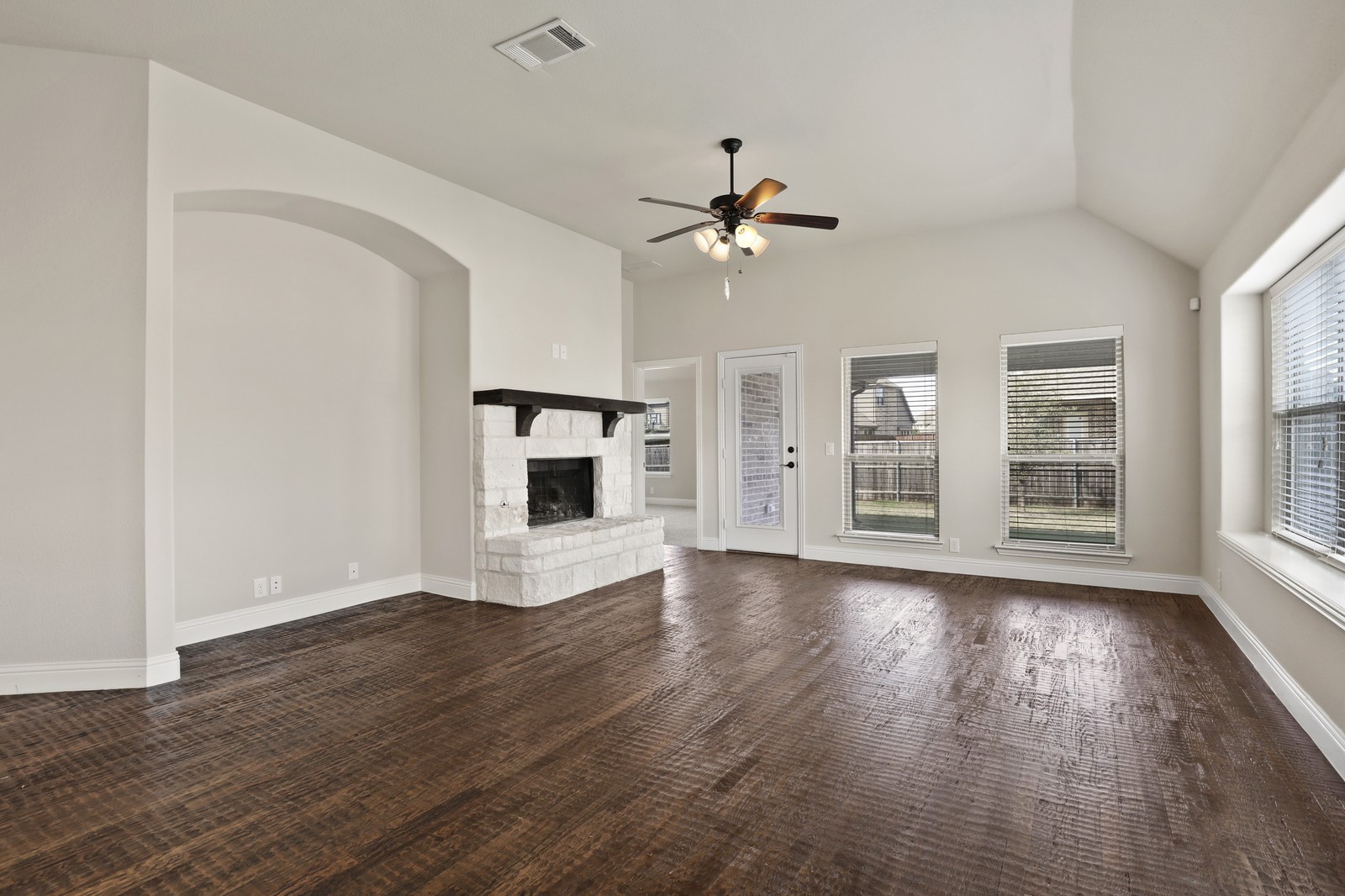 4914 Camp Verde Circle