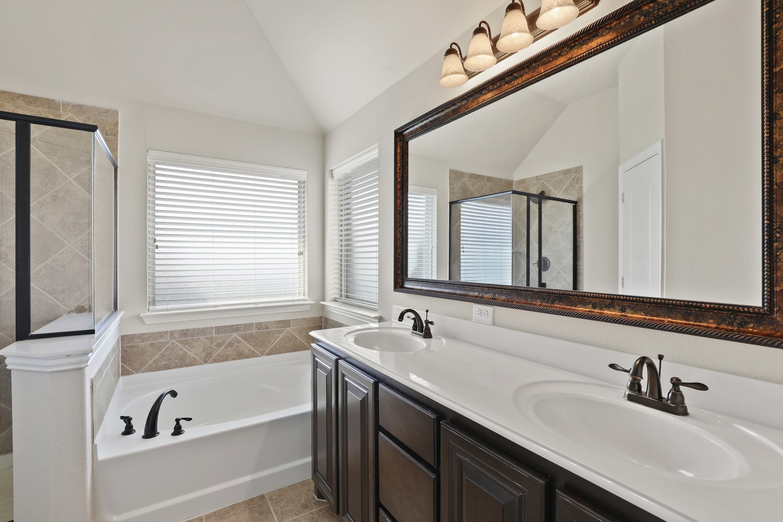 4914 Camp Verde Circle