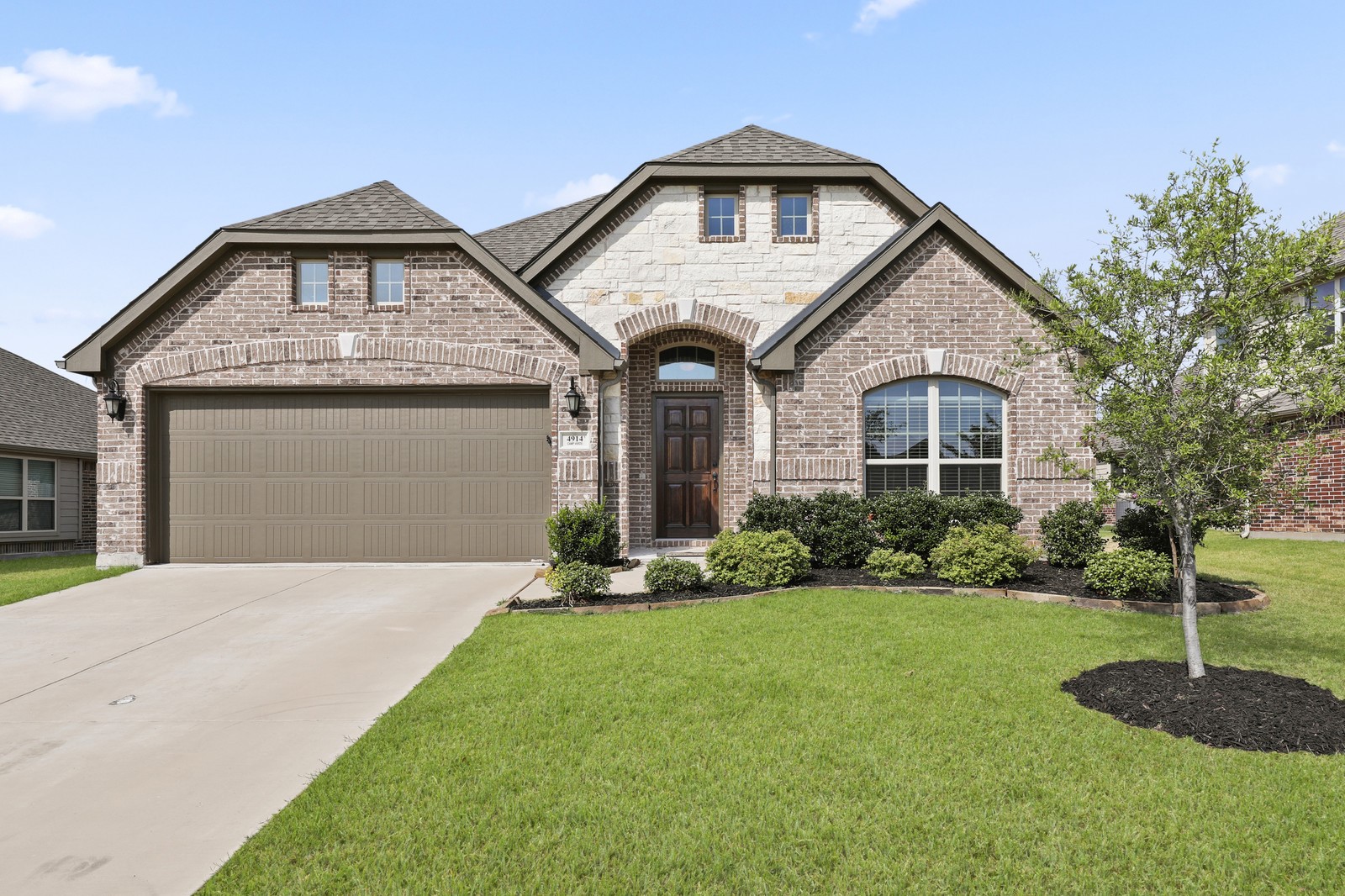 4914 Camp Verde Circle