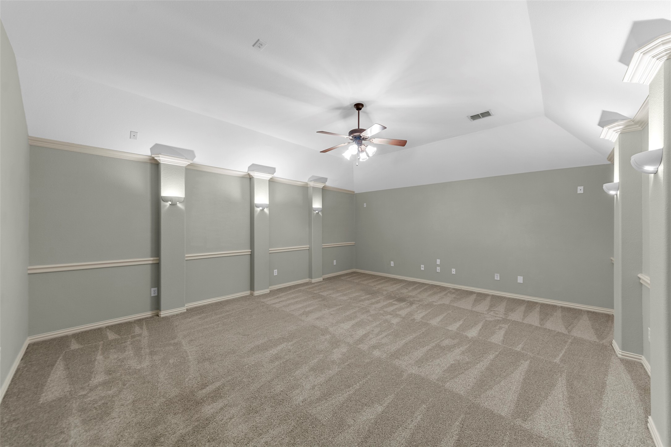 2447 Blackstone Drive