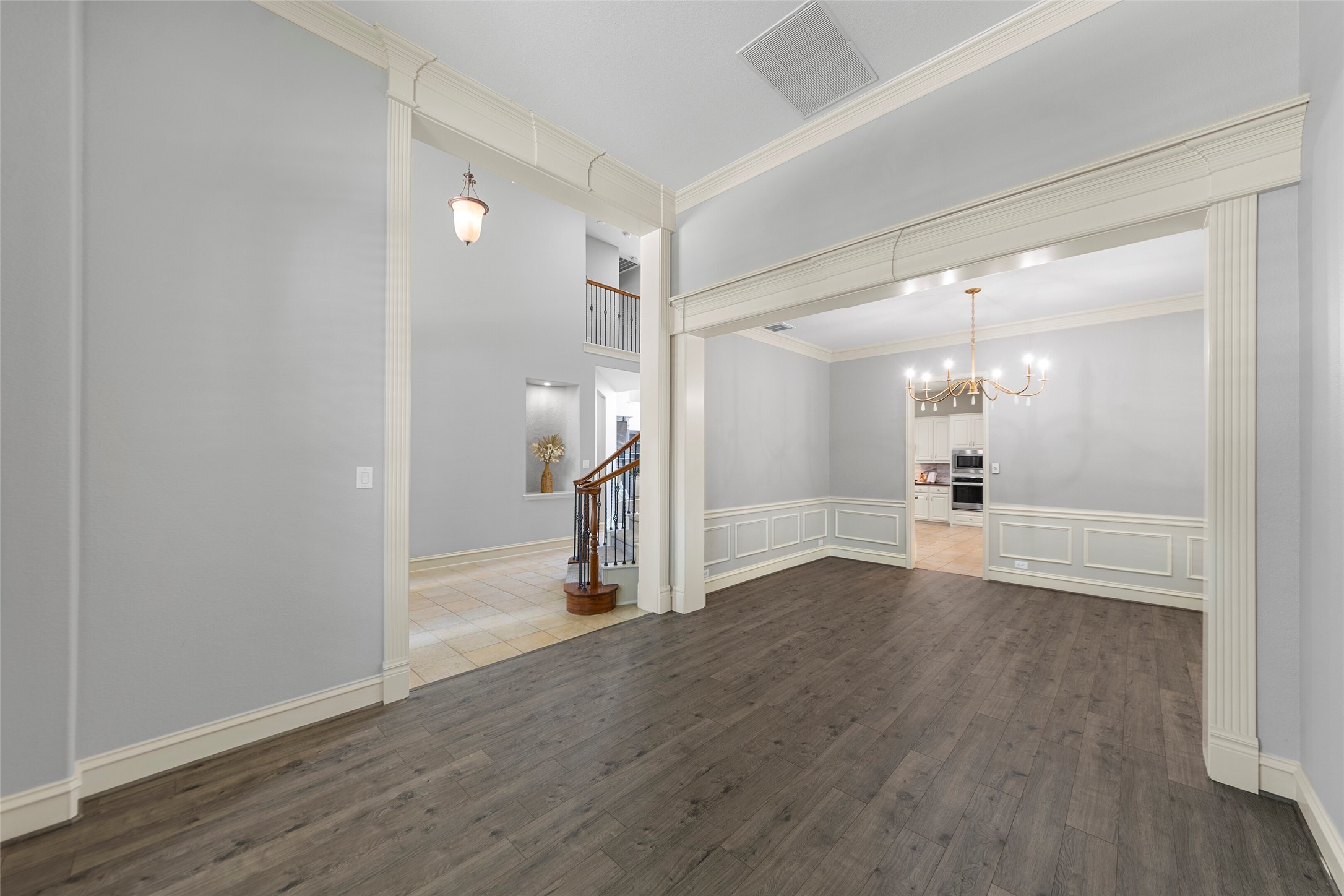 2447 Blackstone Drive