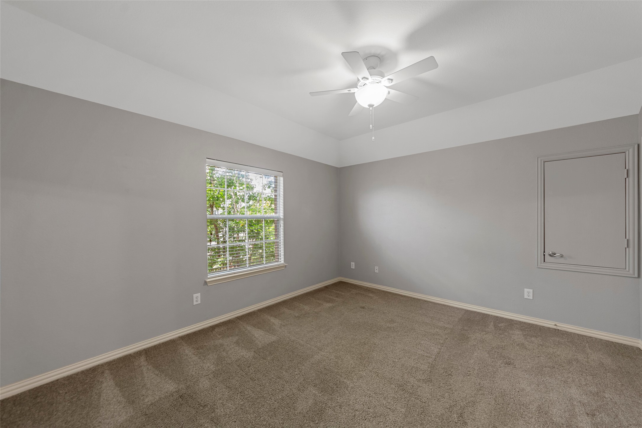 2447 Blackstone Drive