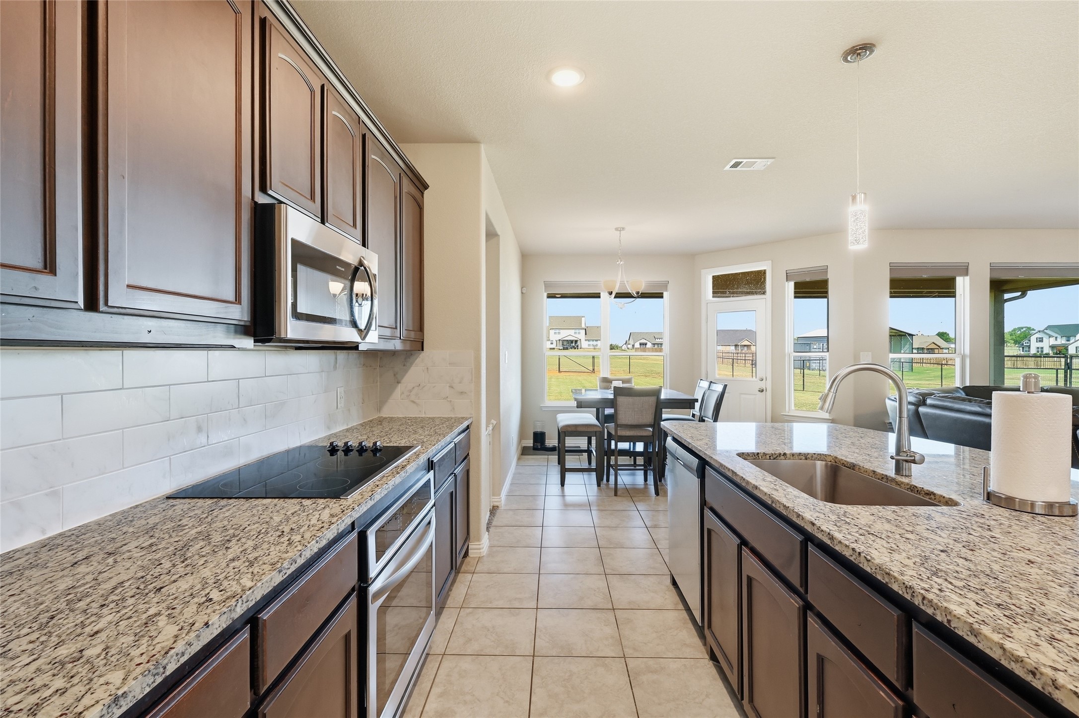 1212 County Road 4797