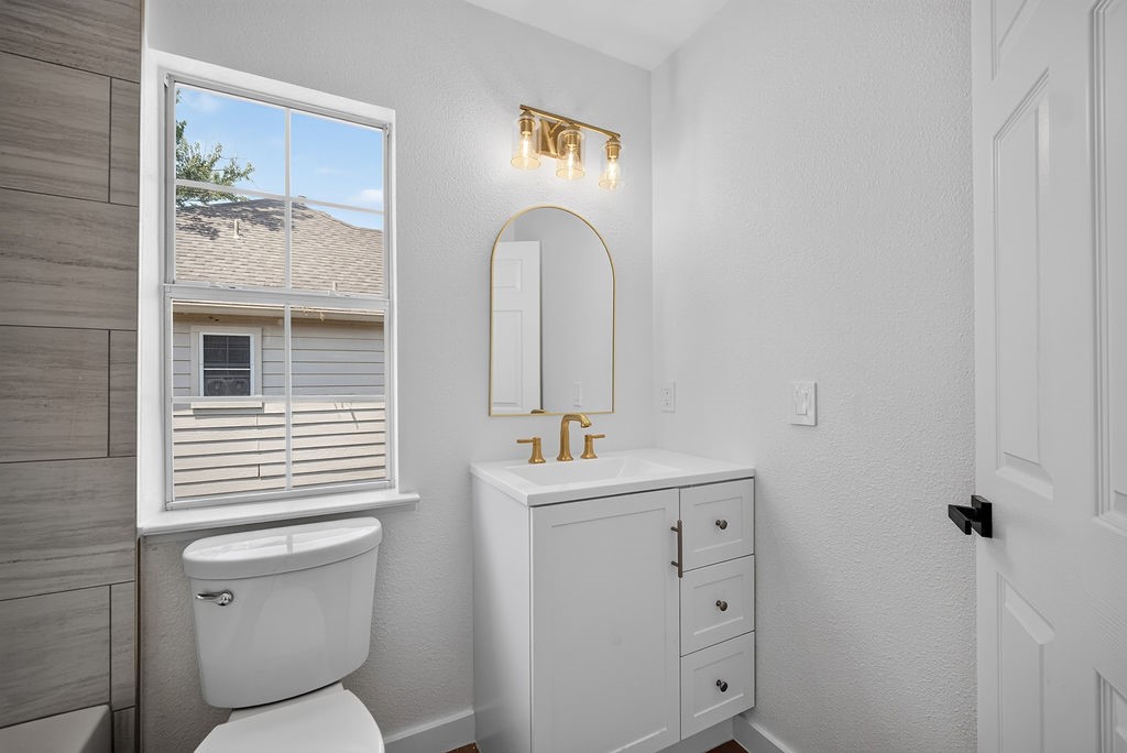 10104 Preston Vineyard Drive