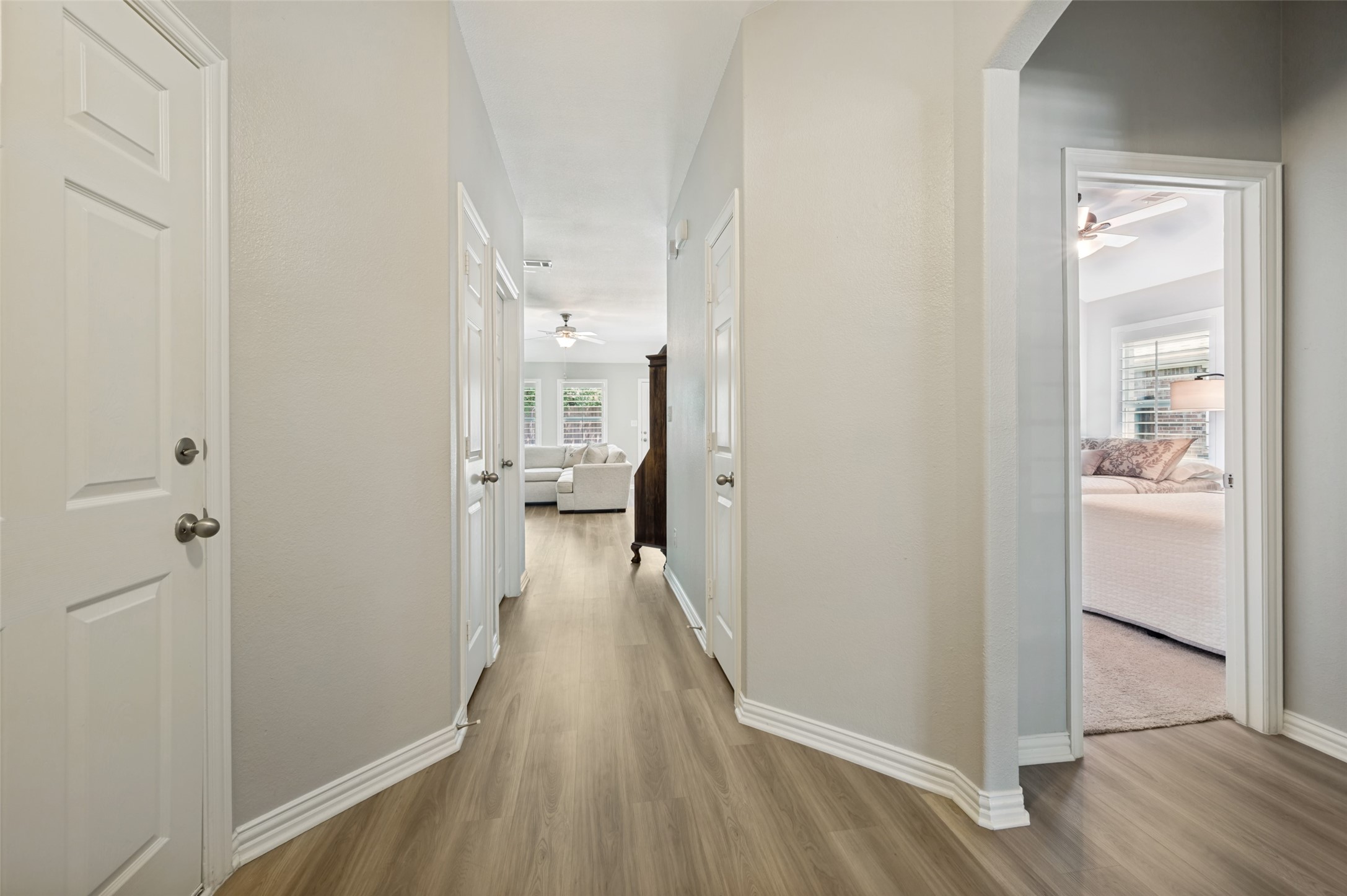 3707 Redwood Circle