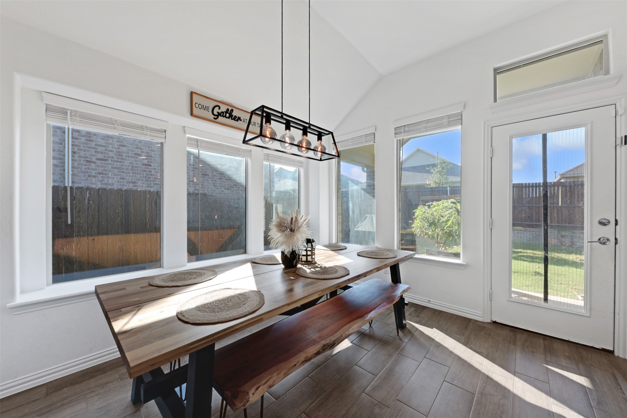 1209 Sweetgum Street