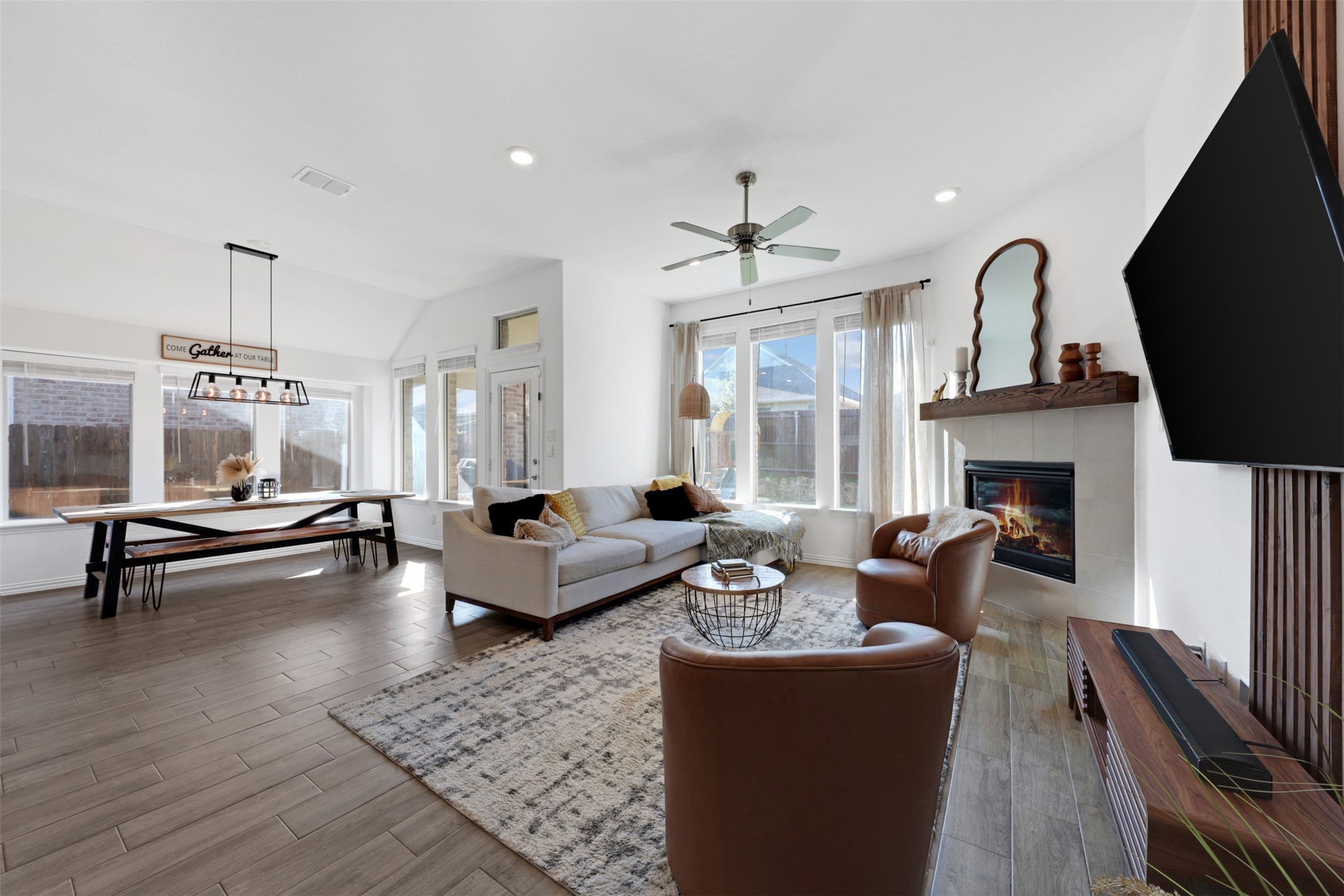 1209 Sweetgum Street
