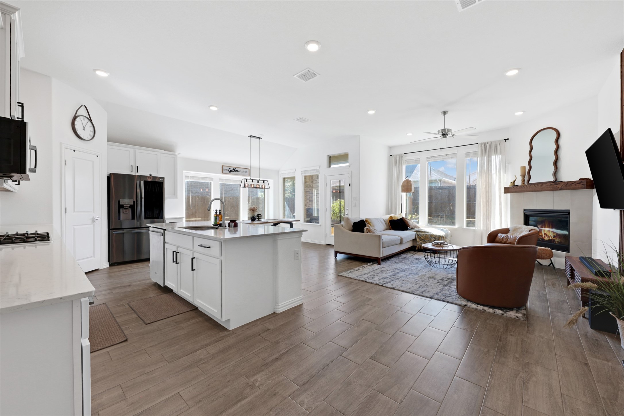 1209 Sweetgum Street