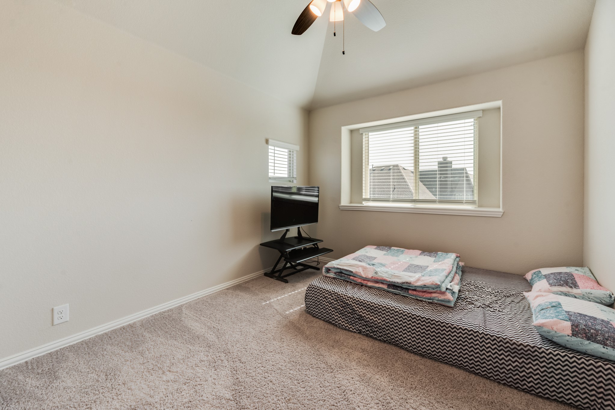 10609 Kettlewood Drive