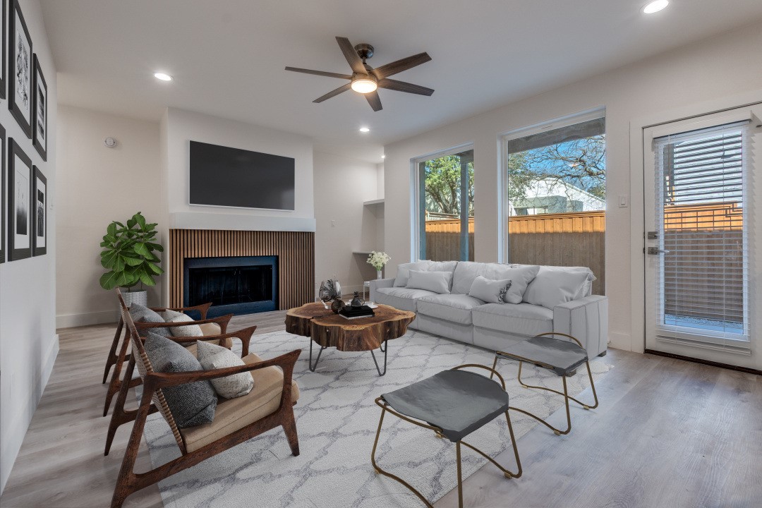5755 Phoenix Drive A