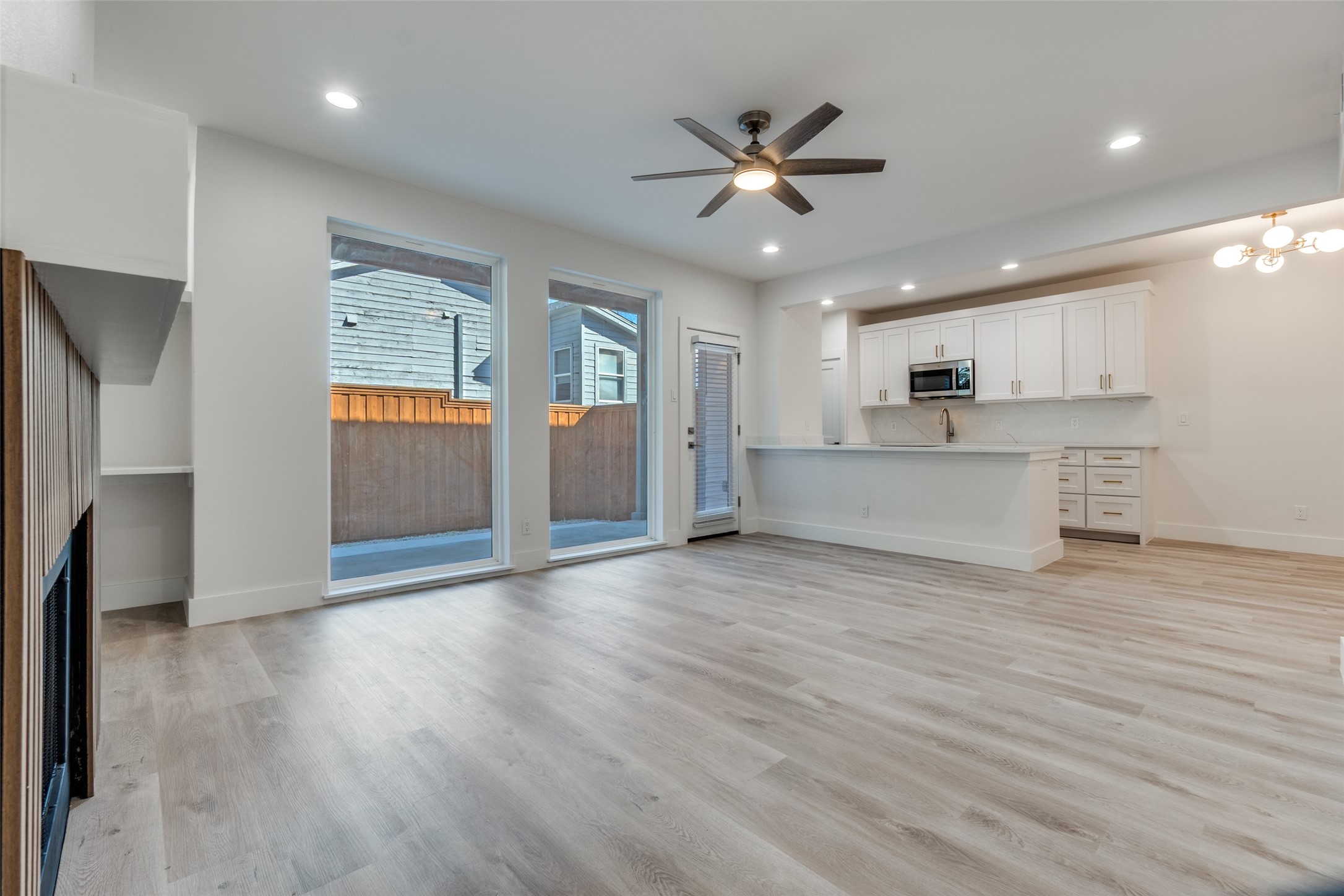 5755 Phoenix Drive A