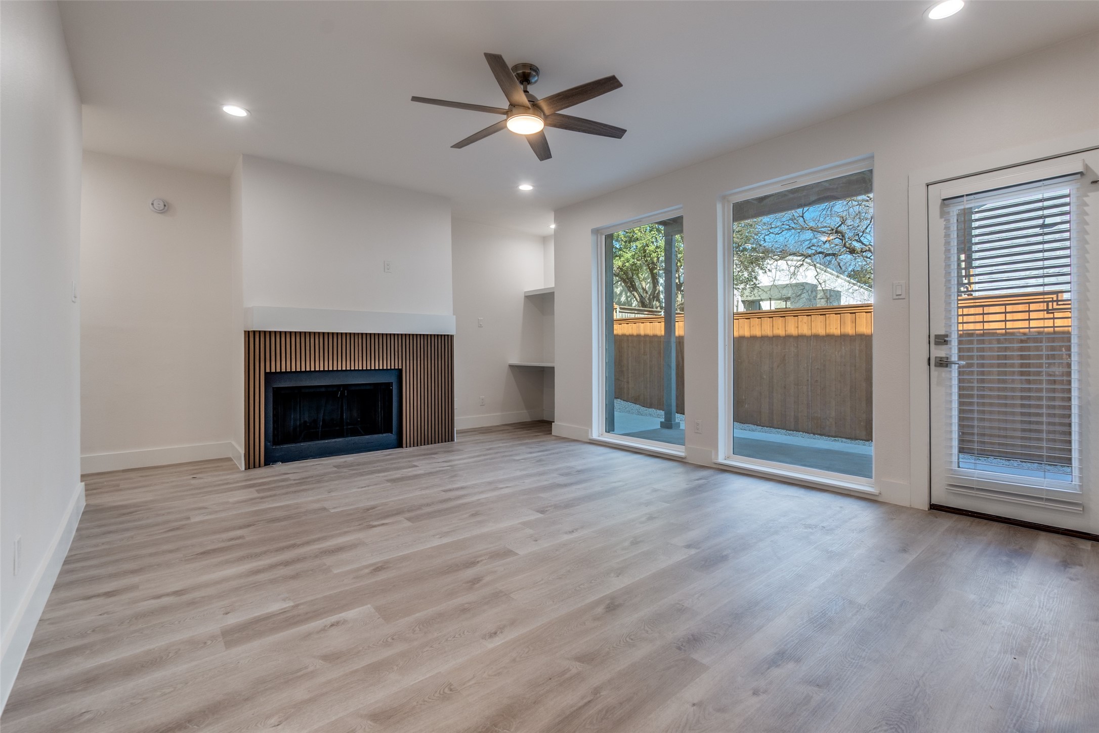 5755 Phoenix Drive A