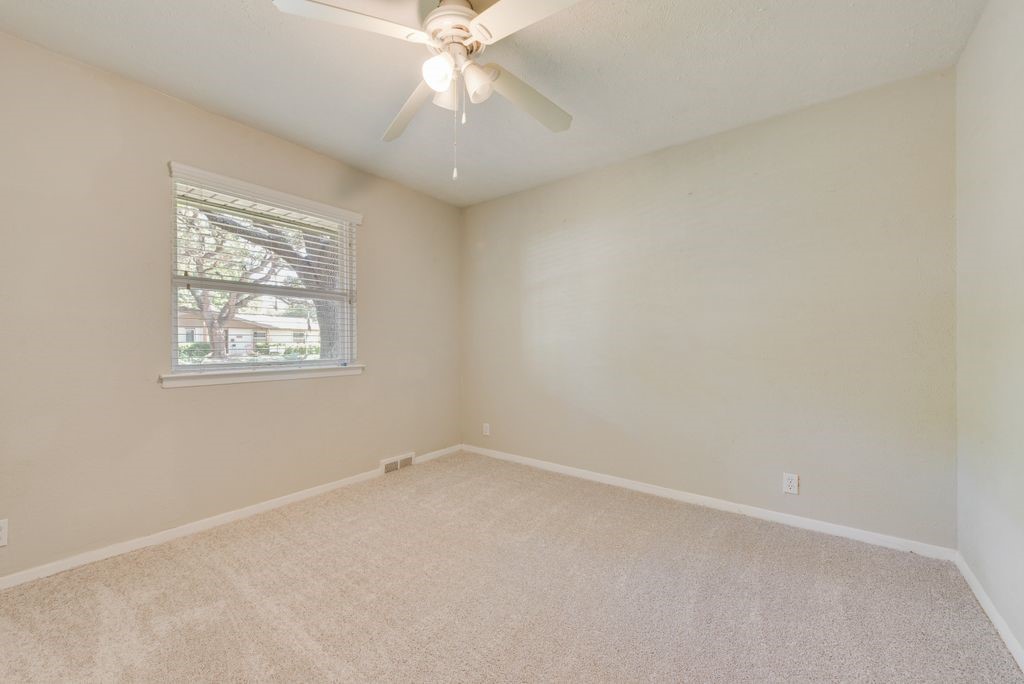 3662 Weeburn Drive
