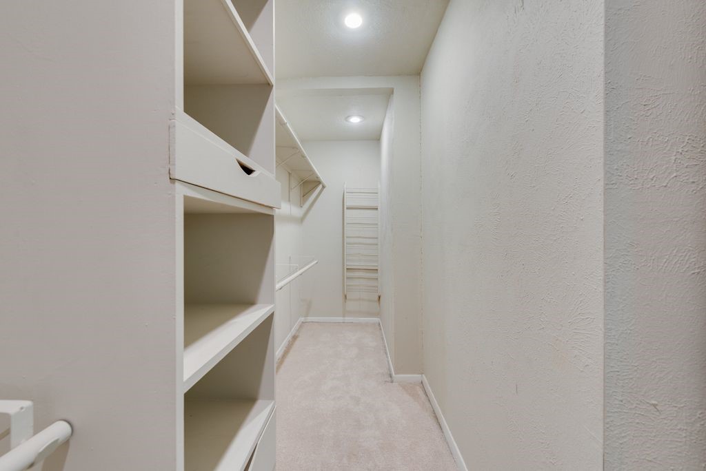 3662 Weeburn Drive