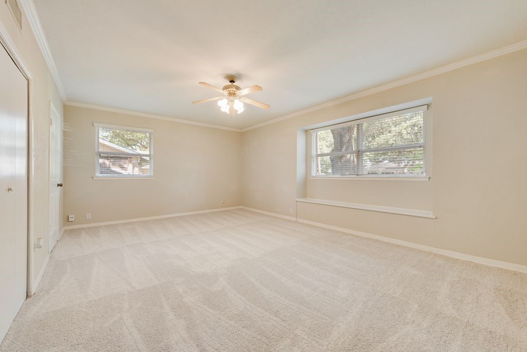 3662 Weeburn Drive