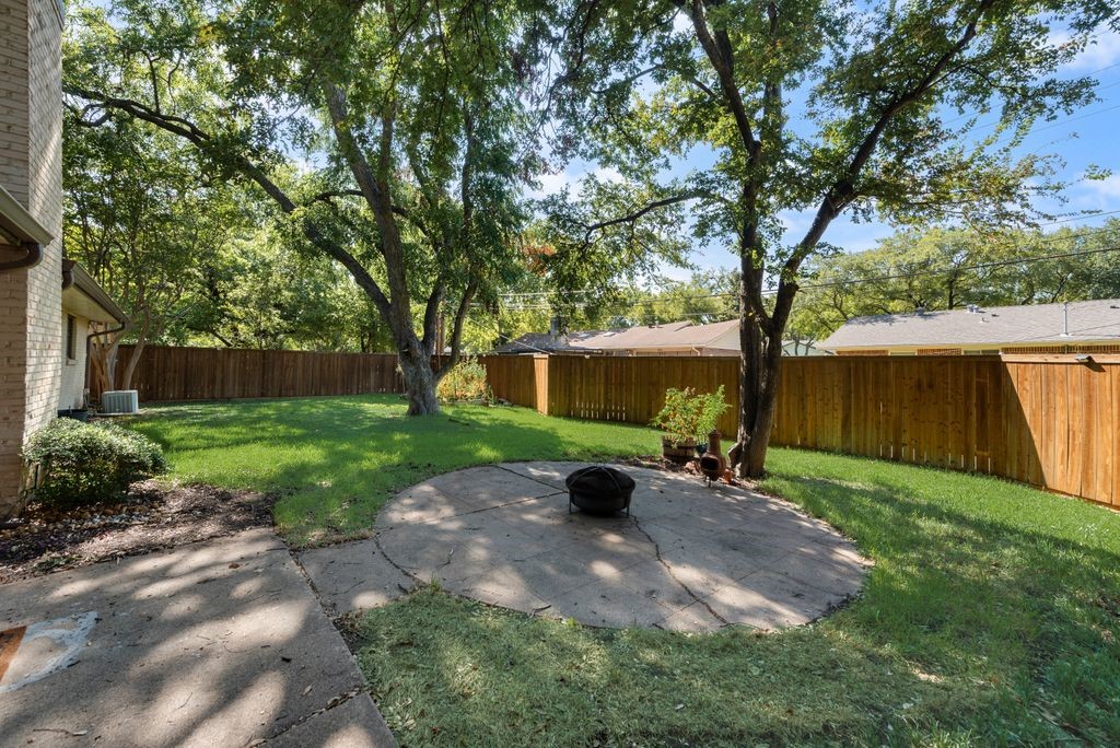 3662 Weeburn Drive
