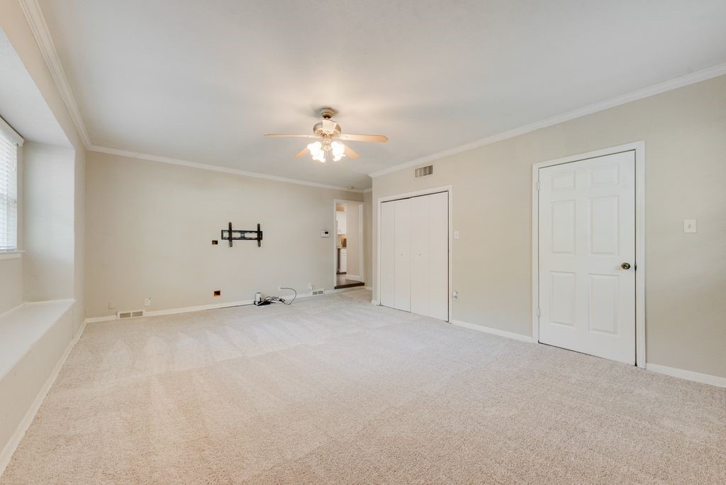 3662 Weeburn Drive