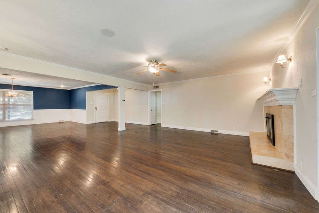 3662 Weeburn Drive