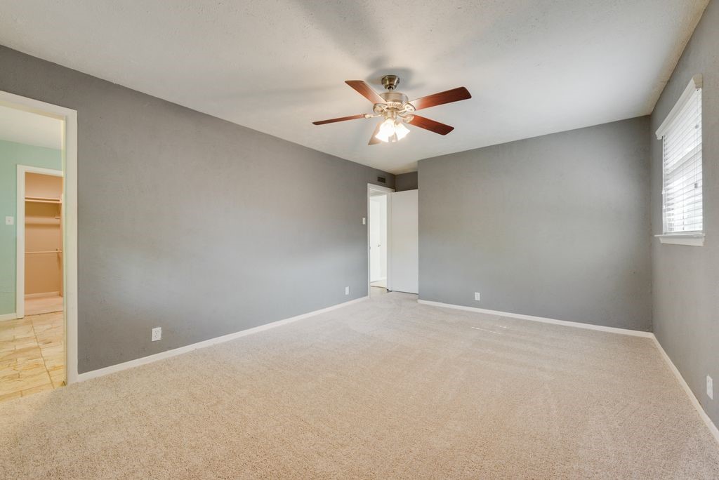 3662 Weeburn Drive
