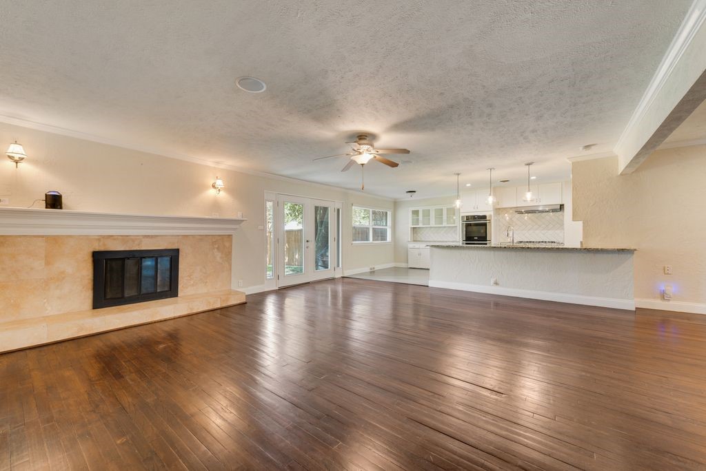 3662 Weeburn Drive