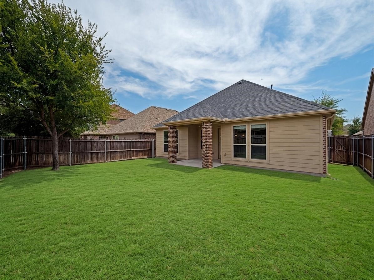 10208 Kemah Place