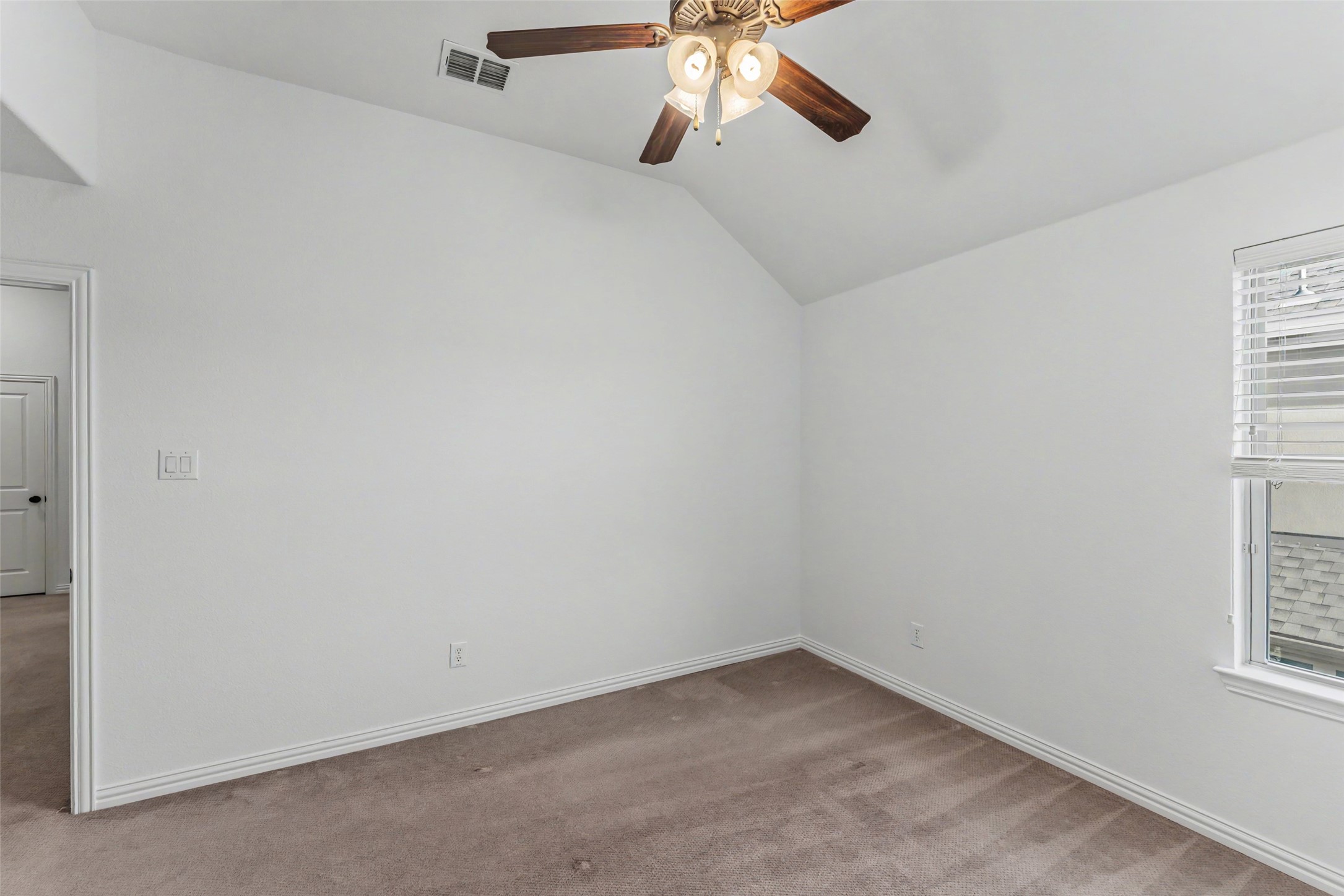 7527 Wright Drive