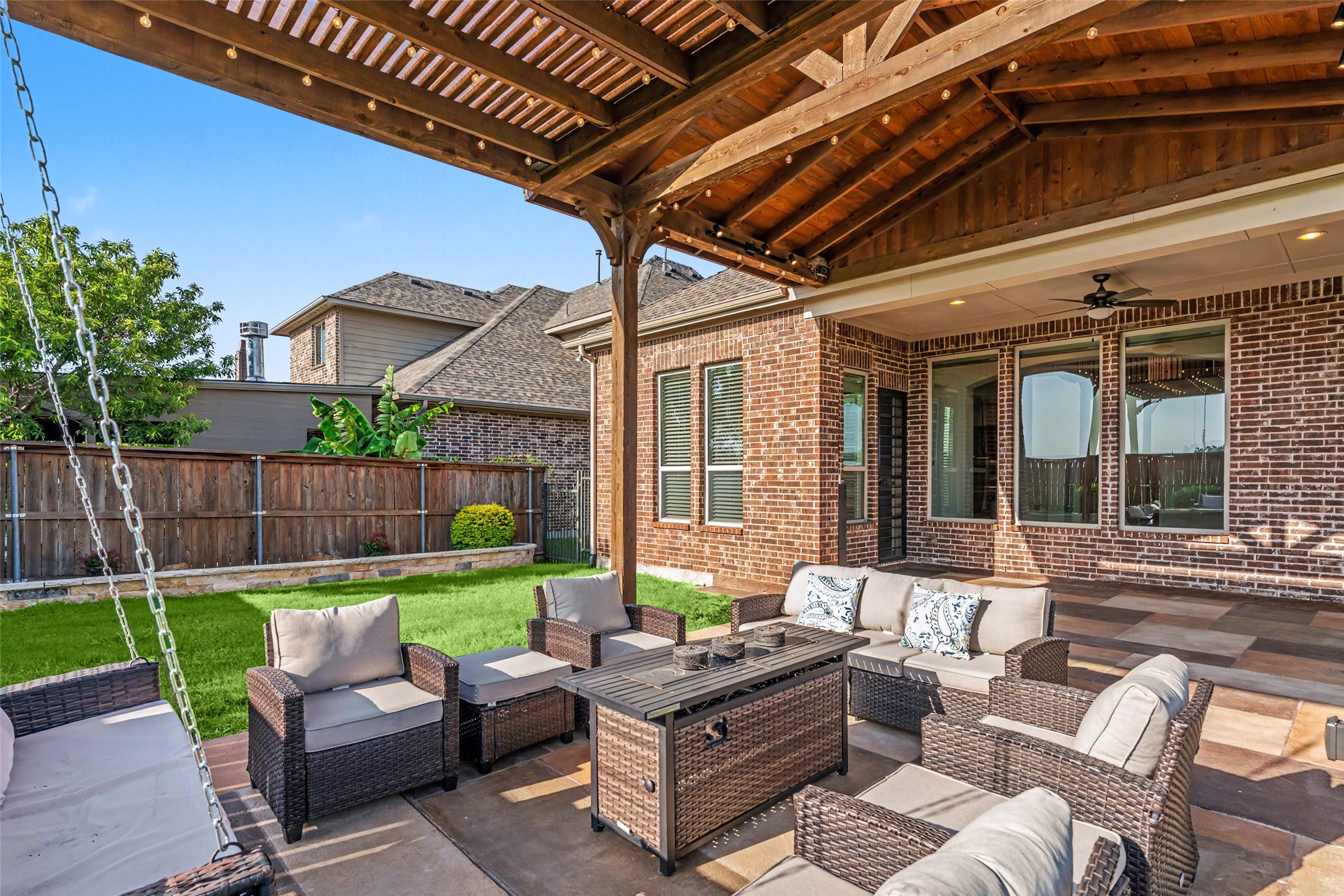7527 Wright Drive