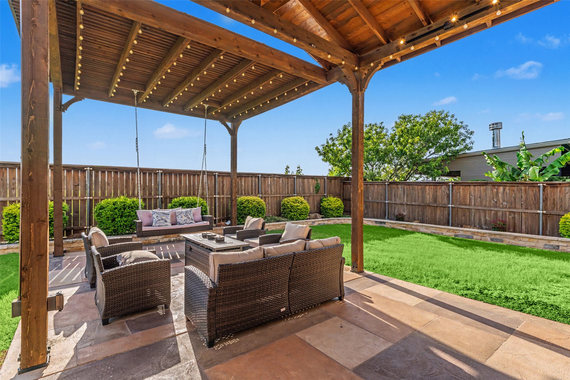 7527 Wright Drive